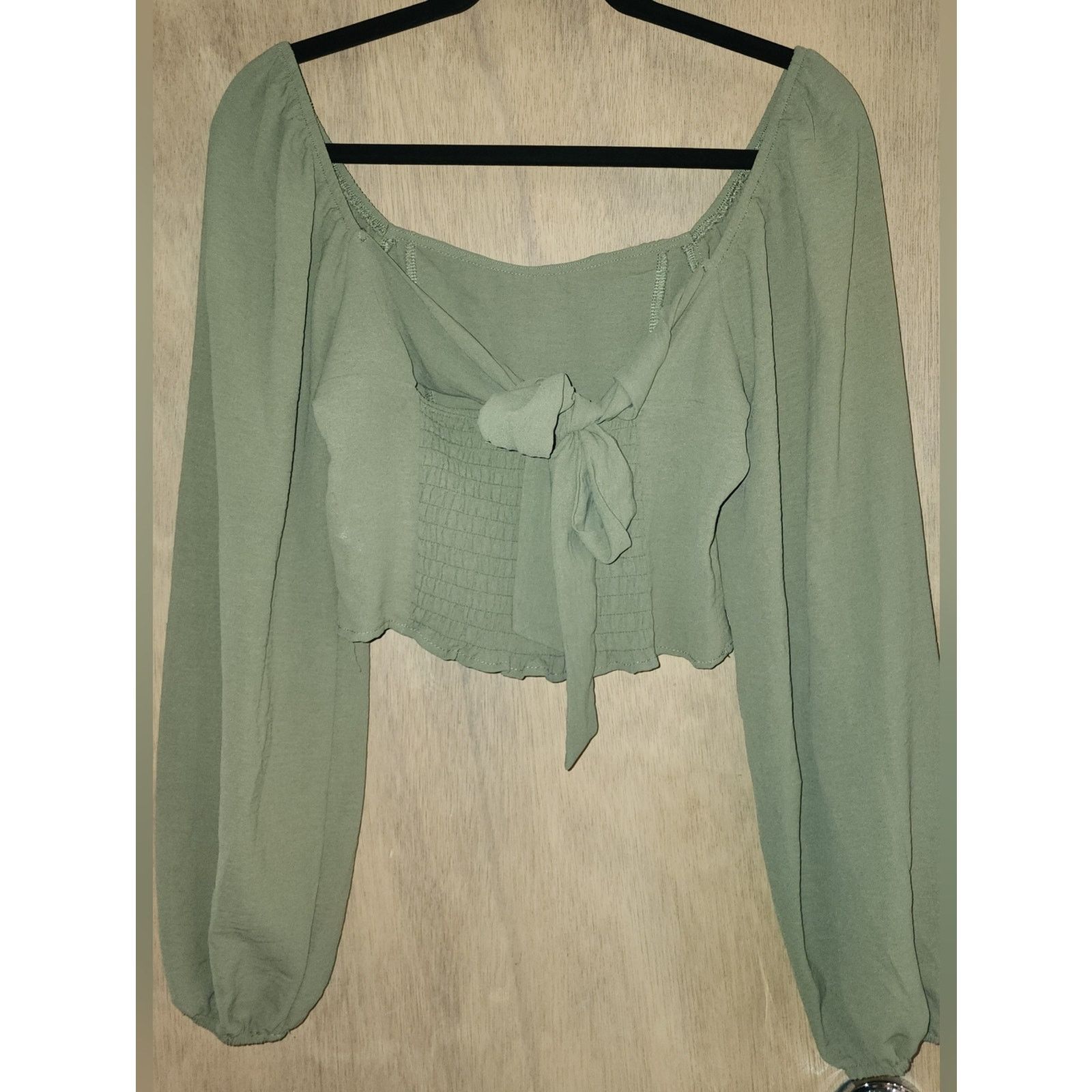 Alternative Apparel Alter'd State Sage Green Off-Shoulder Long Sleeve Top XS Size XS / US 0-2 / IT 36-38 - 2 Thumbnail
