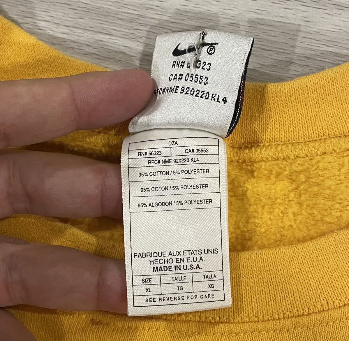 Nike Vintage 90s Nike Sweater Crewneck White Tag Men’s Size XL Size US XL / EU 56 / 4 - 4 Thumbnail