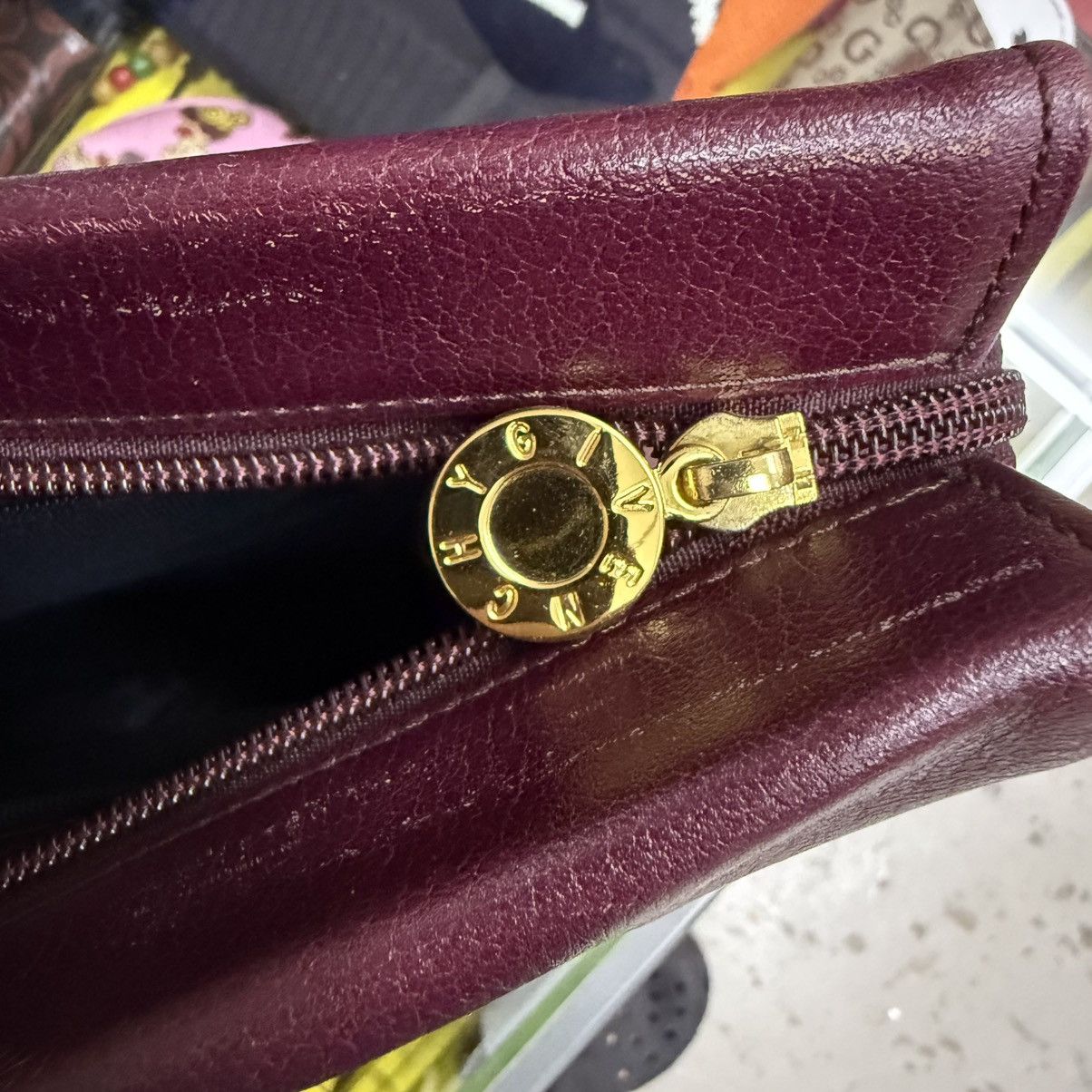 Givenchy Authentic Vintage Givenchy Leather Mahogany Red Handbag Size ONE SIZE - 17 Thumbnail