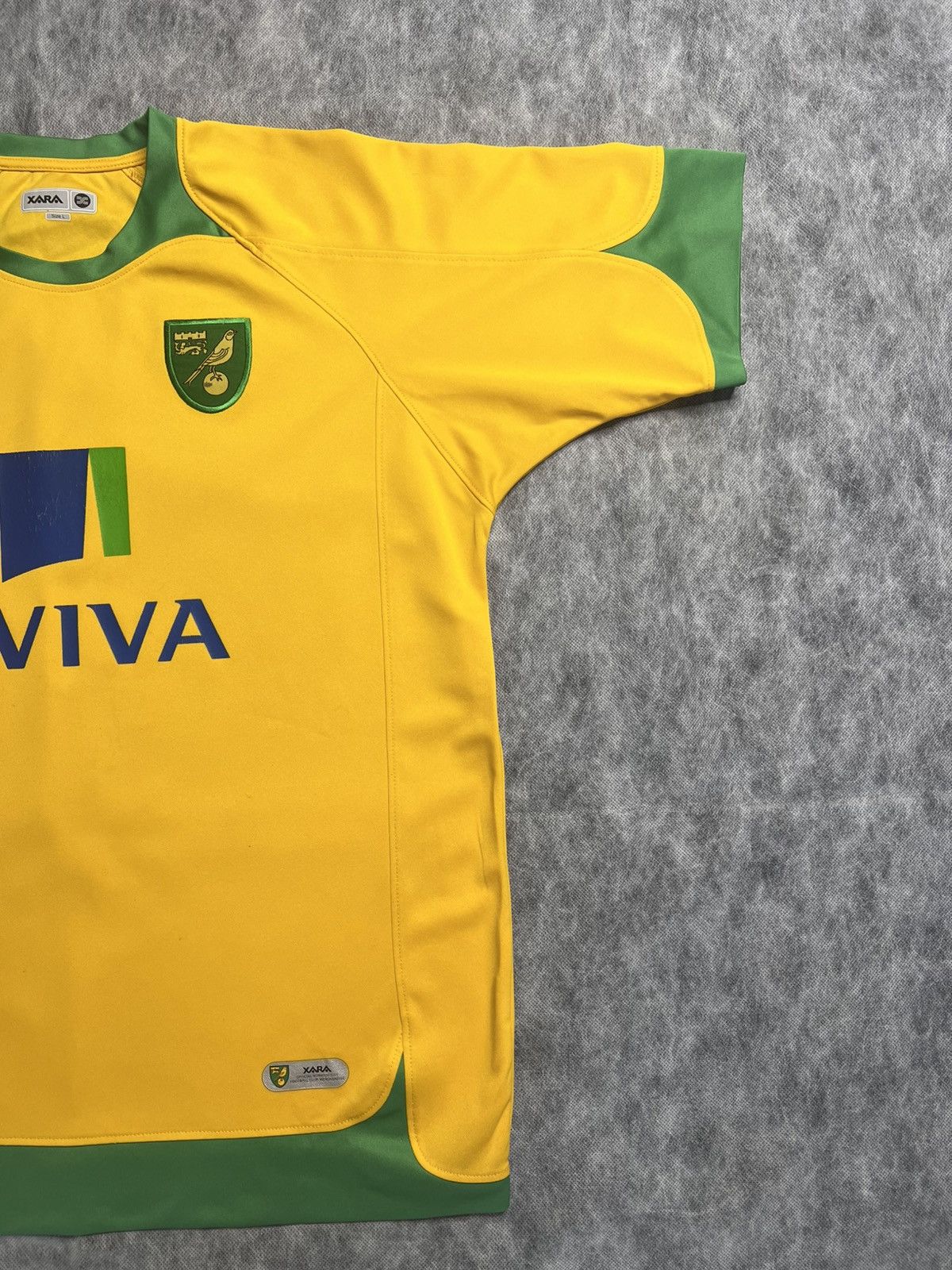 Other Xara Norwich 2010/2011 Home Kit Soccer Jersey Large Size US L / EU 52-54 / 3 - 4 Thumbnail