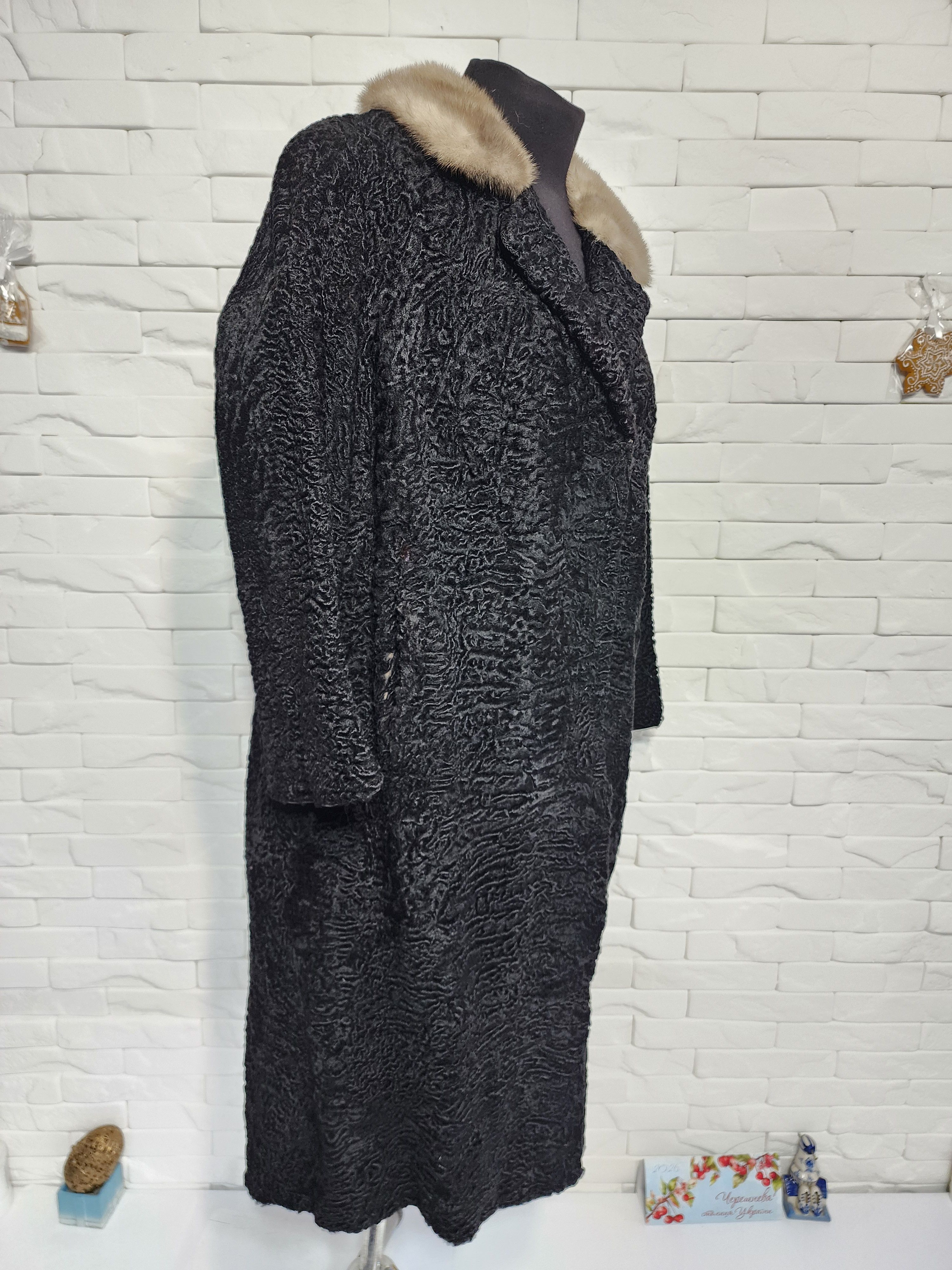Furla Black Sheepskin Fur Coat: Women's Warm Winter Outerwear Size L / US 10 / IT 46 - 2 Thumbnail