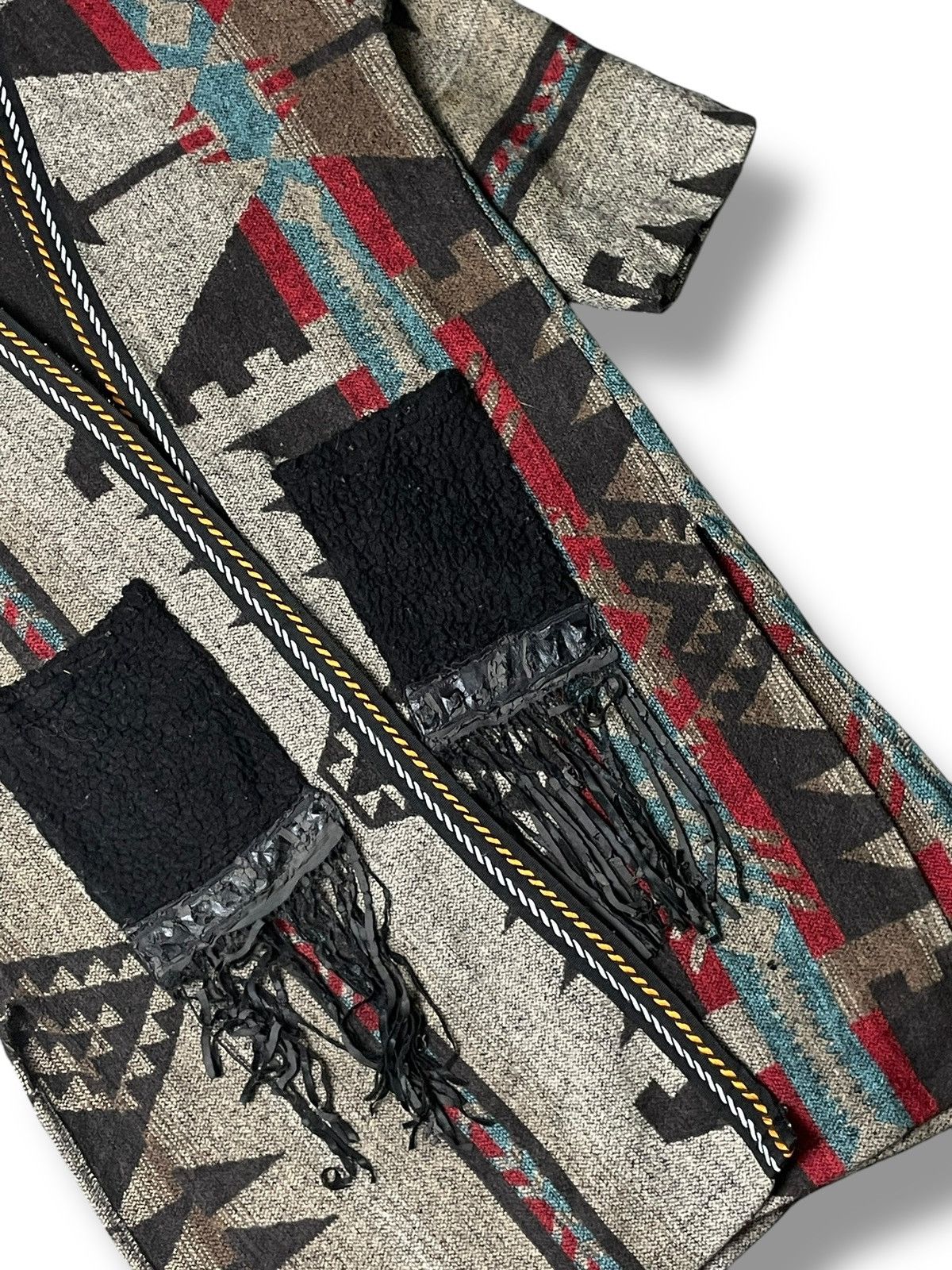 Japanese Brand × Vintage Navajo Ethnic Full-print Outerwear (56) Size US S / EU 44-46 / 1 - 4 Thumbnail