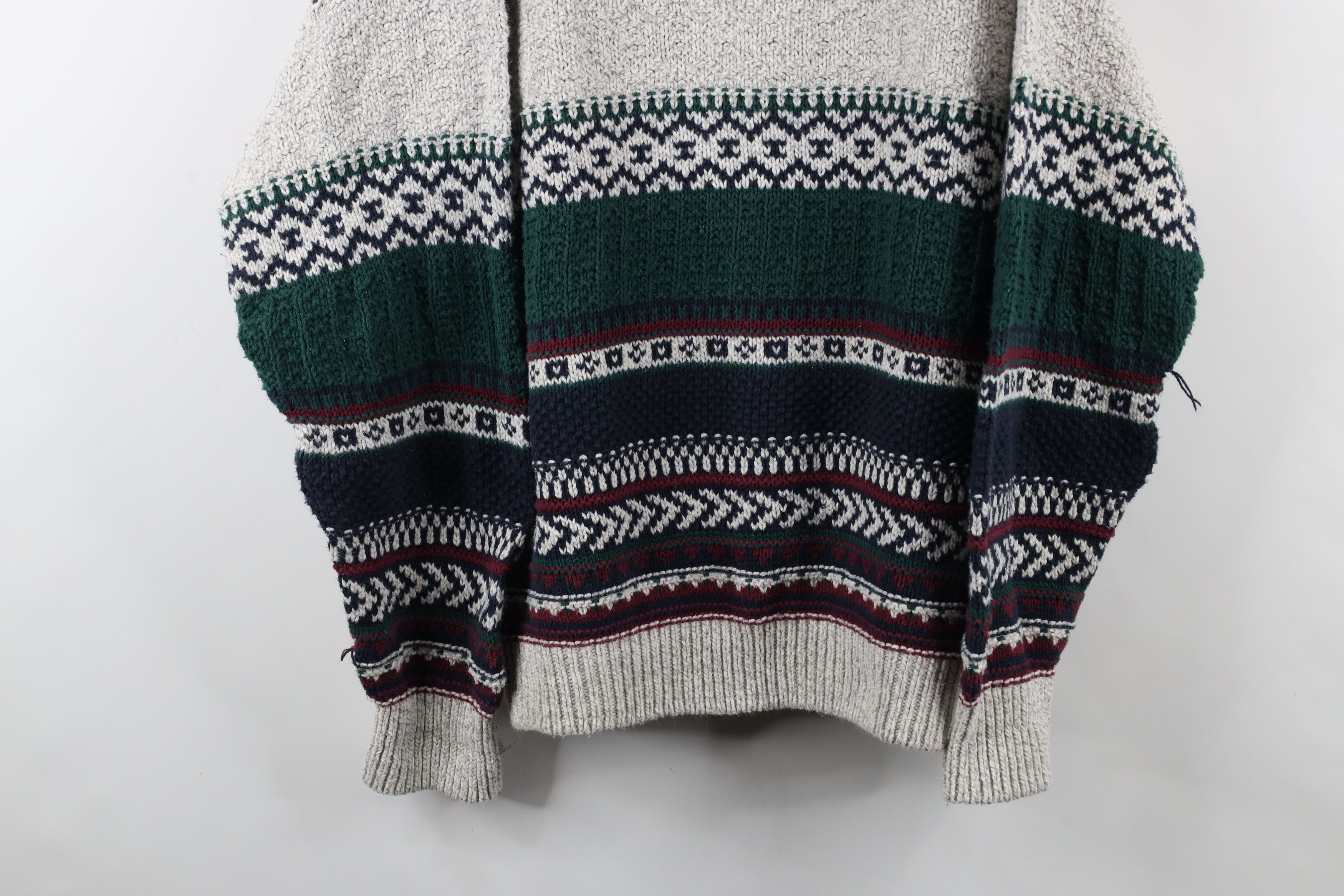 Vintage Vintage 90s Streetwear Heavy Fair Isle Knit Sweater USA Size US L / EU 52-54 / 3 - 3 Thumbnail