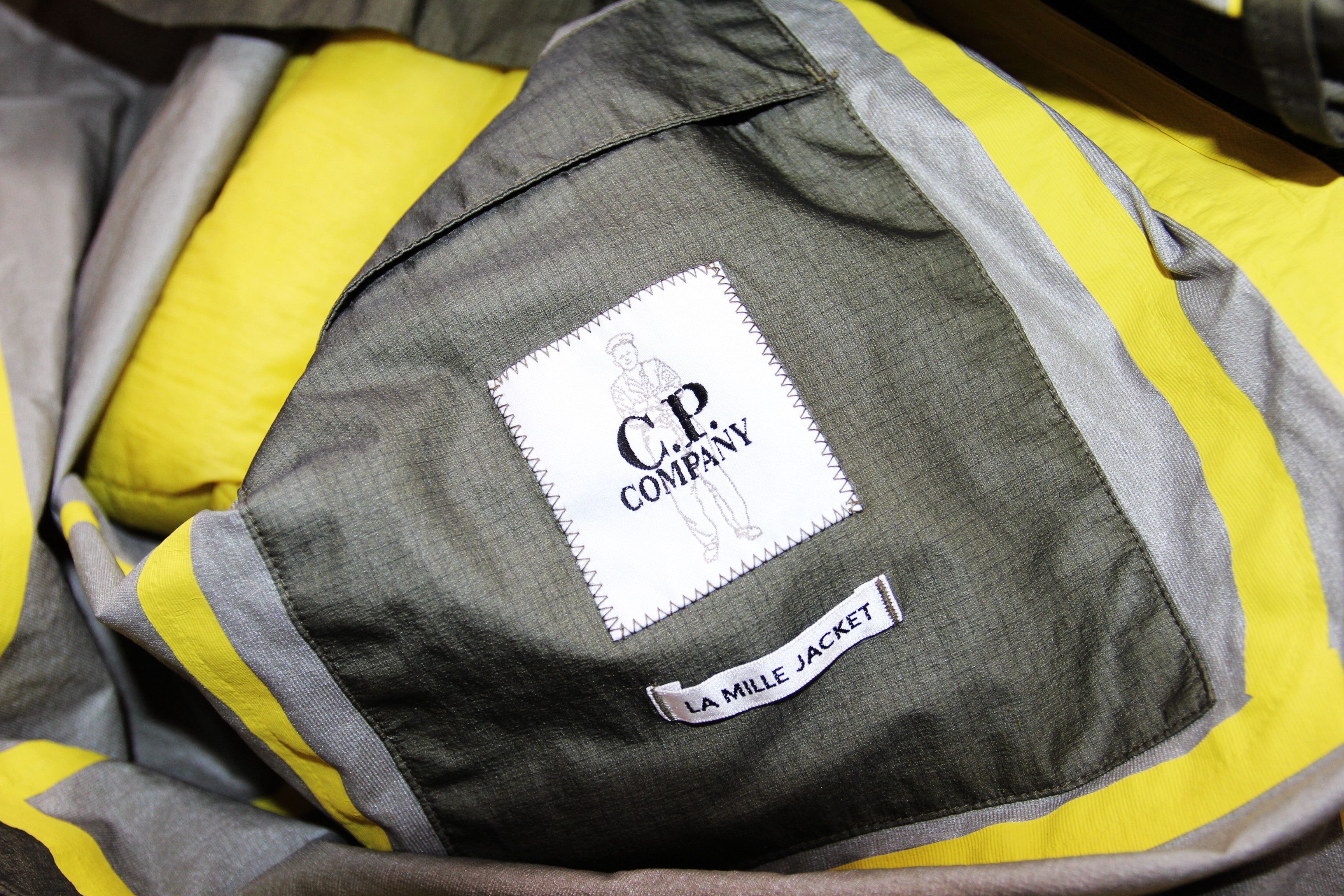 C.P. Company BNWT AW25 C.P. COMPANY LA MILLE G-TYPE GORE-TEX JACKET S Size US S / EU 44-46 / 1 - 10 Thumbnail