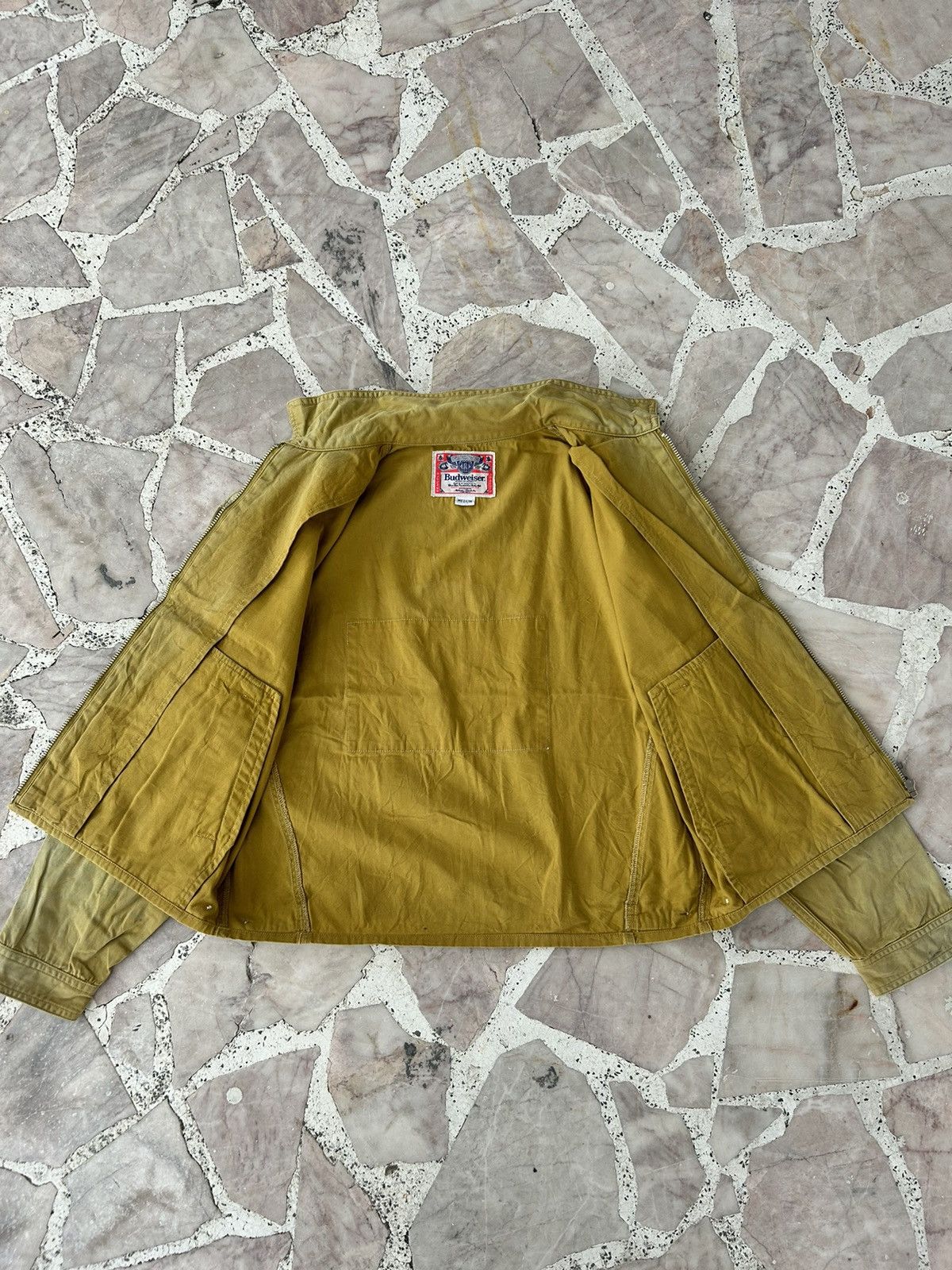 Budweiser Faded backhit budweiser vintage cornstarch Size US M / EU 48-50 / 2 - 11 Thumbnail