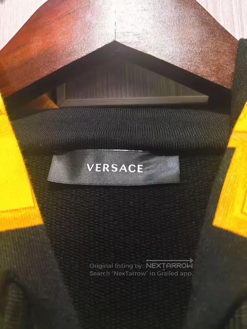 Versace Versace The main line is a black gold baroque pattern hood Size US L / EU 52-54 / 3 - 5 Thumbnail