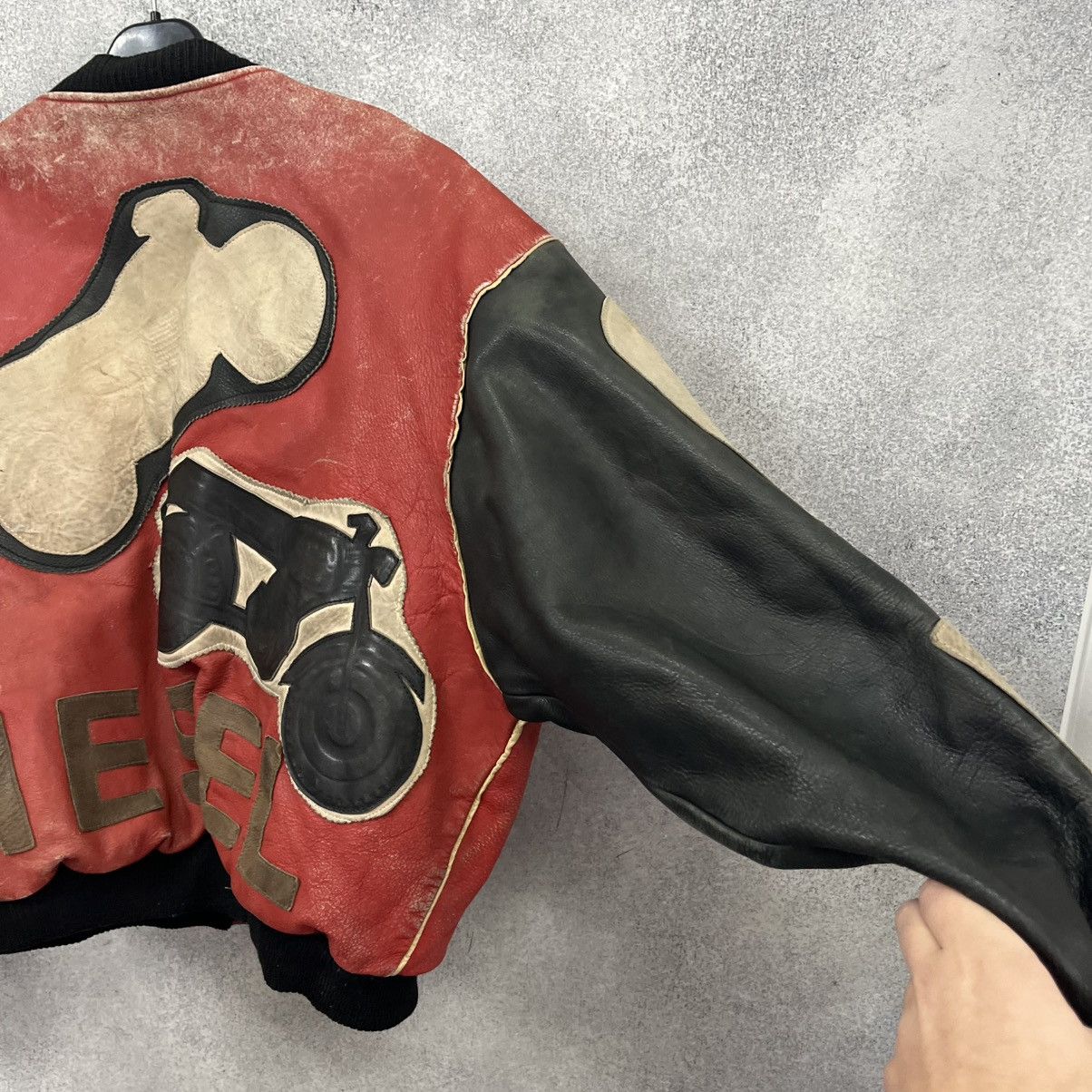 Diesel Vintage Diesel Bomber Jacket Rare Size US M / EU 48-50 / 2 - 22 Thumbnail