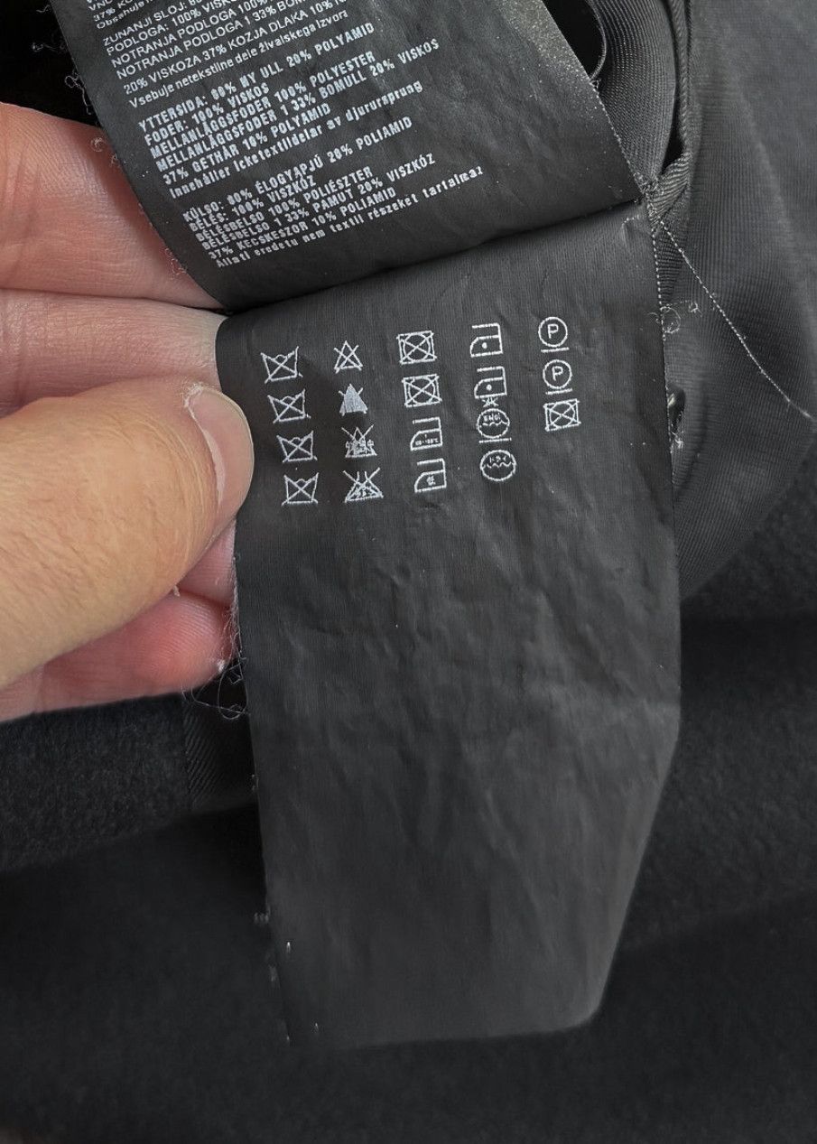 Prada Prada 2013 Black Wool Classic Coat Size US M / EU 48-50 / 2 - 8 Thumbnail