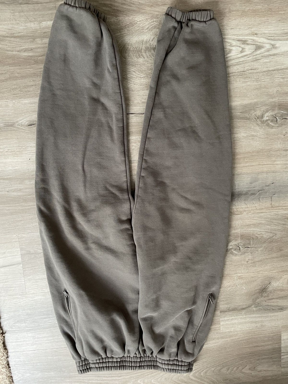 yeezy season 1 sweatpants