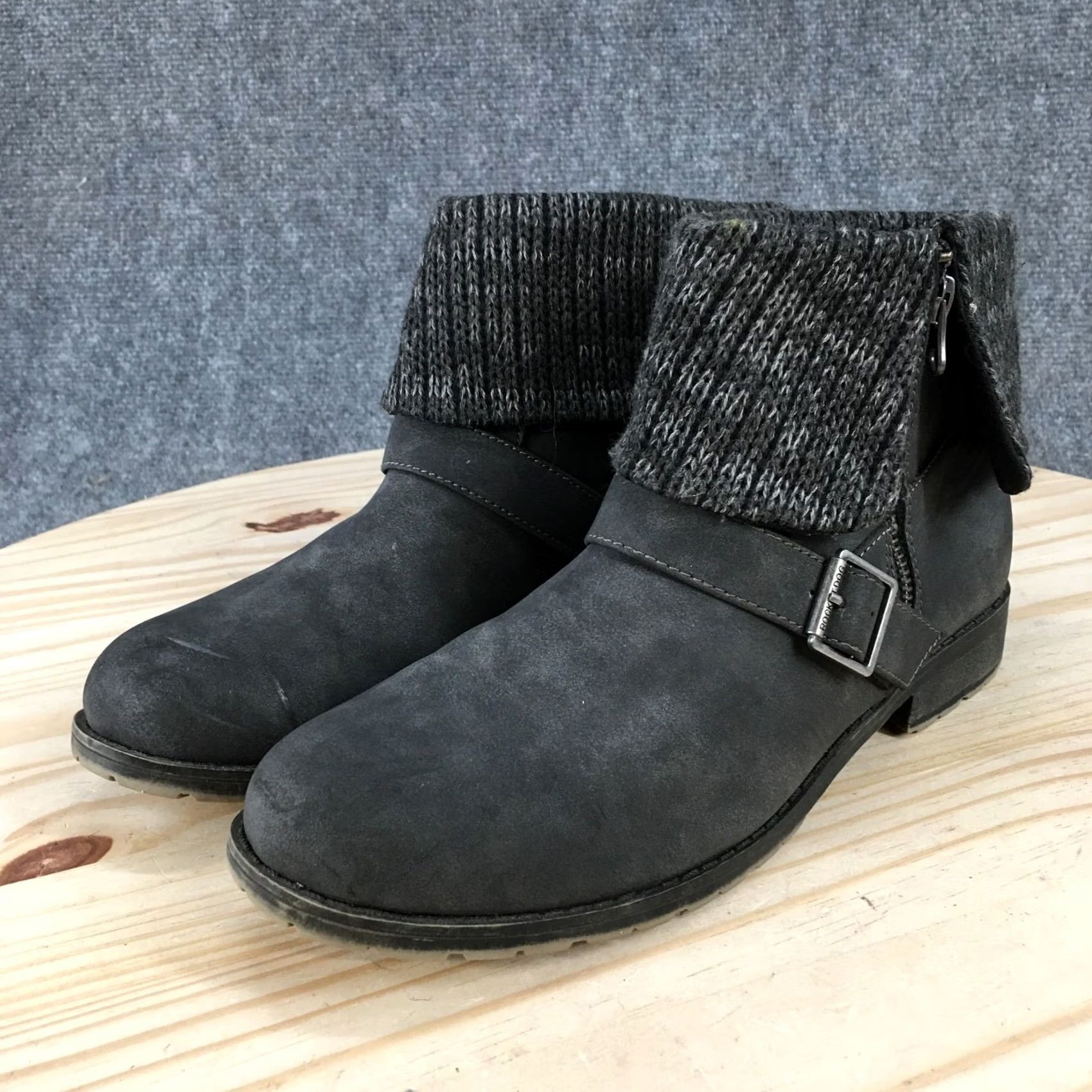 Vintage Rocket Dog Boots Womens 10 Gray Bentley Ankle Booties Knit Buckle Cuffed Sweater Boots Size L / US 10 / IT 46 - 4 Thumbnail