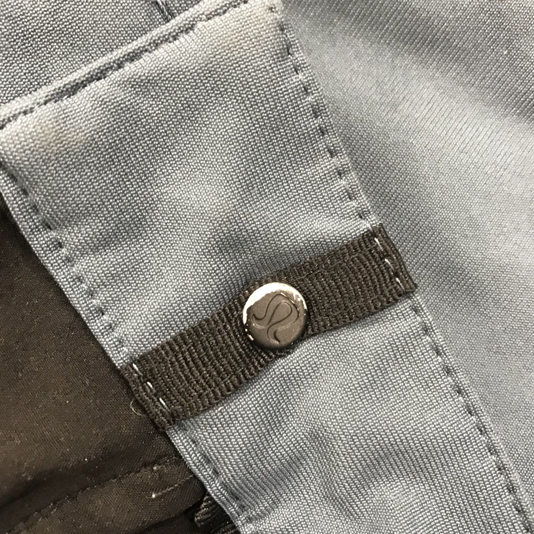 Lululemon Lululemon Pants Mens 32x31 Blue Warpstreme Slim Casual Chino Button Preppy Size US 32 / EU 48 - 4 Thumbnail