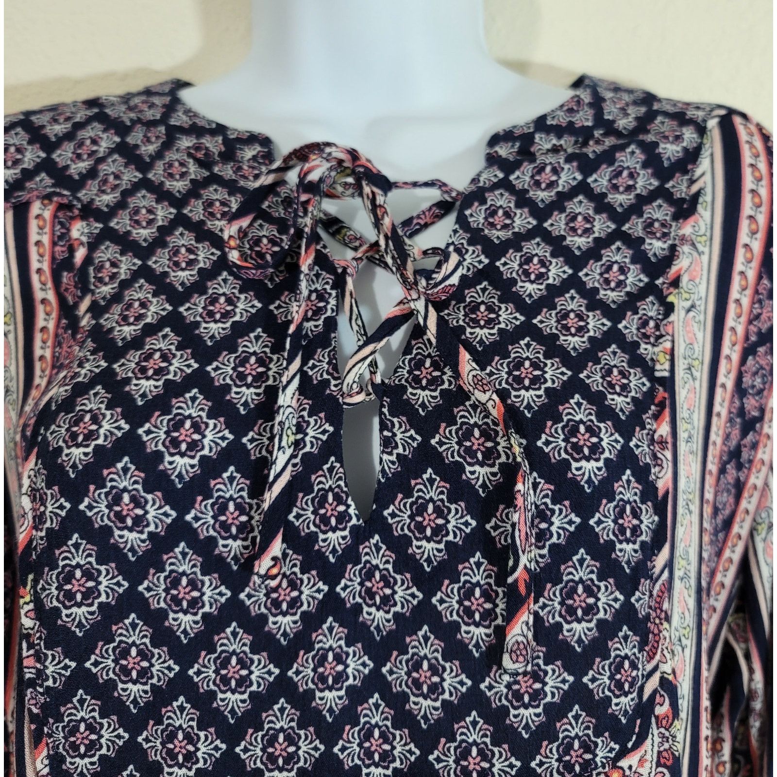 Other Cato Blue Pink Hi Low Hem Multi Print Top Medium Size M / US 6-8 / IT 42-44 - 5 Thumbnail