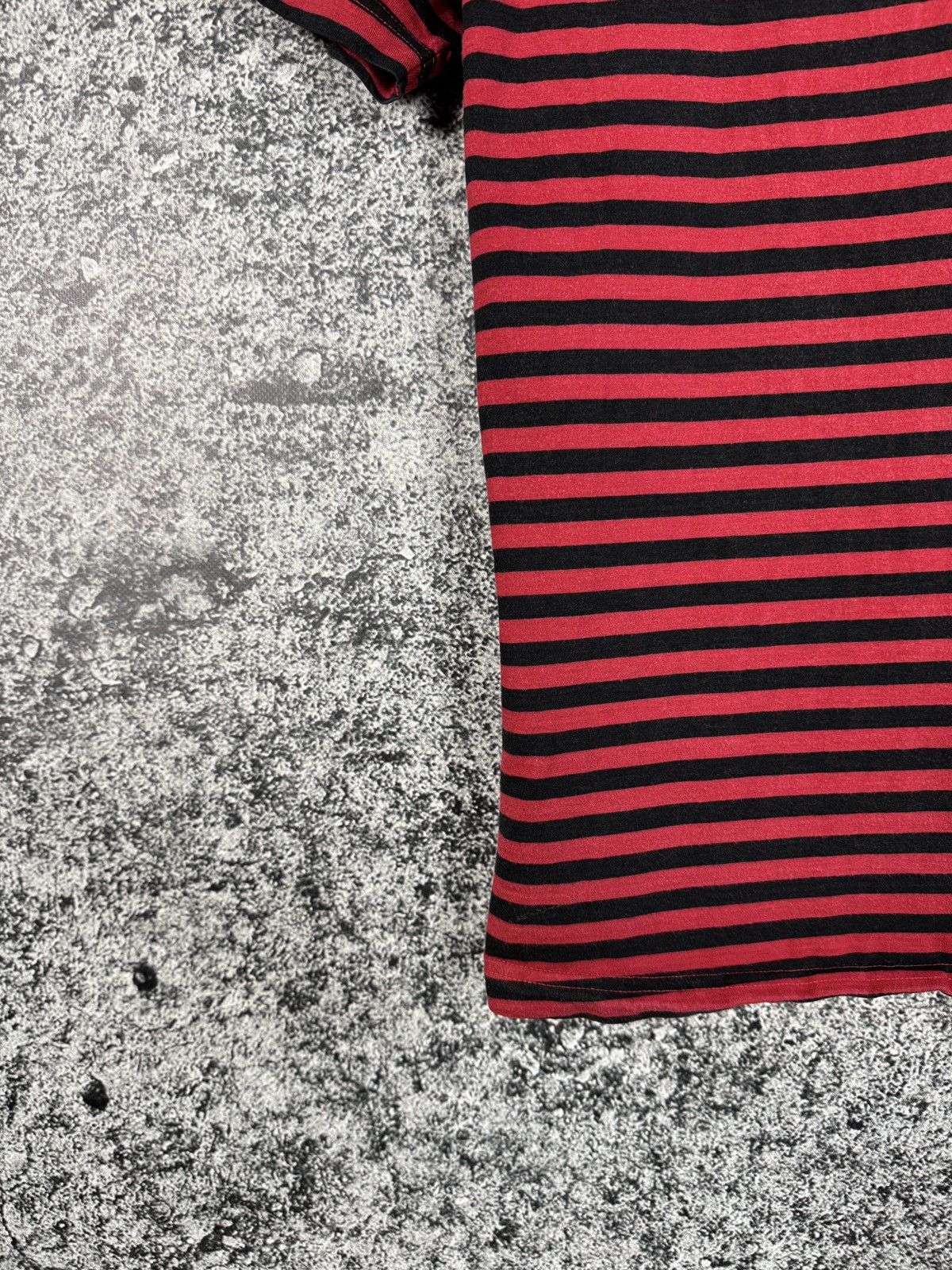 Independent Truck Co. × Vintage Men’s Vintage Independent Striped T-Shirt 90s Size S Size US S / EU 44-46 / 1 - 4 Thumbnail