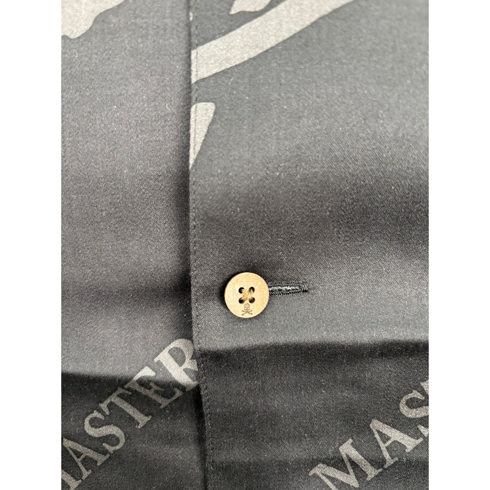 Mastermind Japan Mastermind World Silk Button Down S/S Shirt Size Large Size US L / EU 52-54 / 3 - 3 Thumbnail