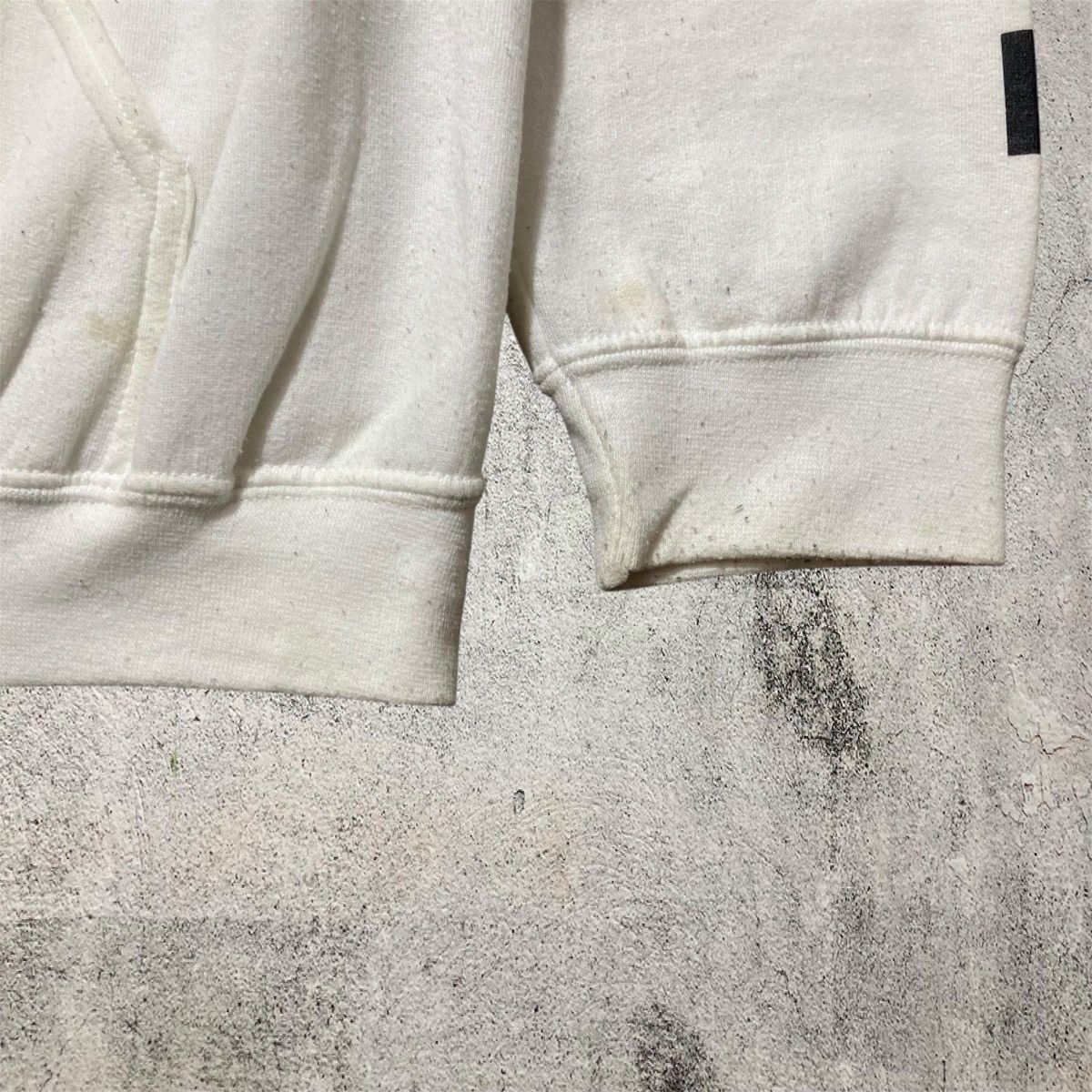 Japanese Brand Vintage Ehon Down Rip Off Sub Pop Nirvana Logo Hoodie White Size US XL / EU 56 / 4 - 11 Thumbnail