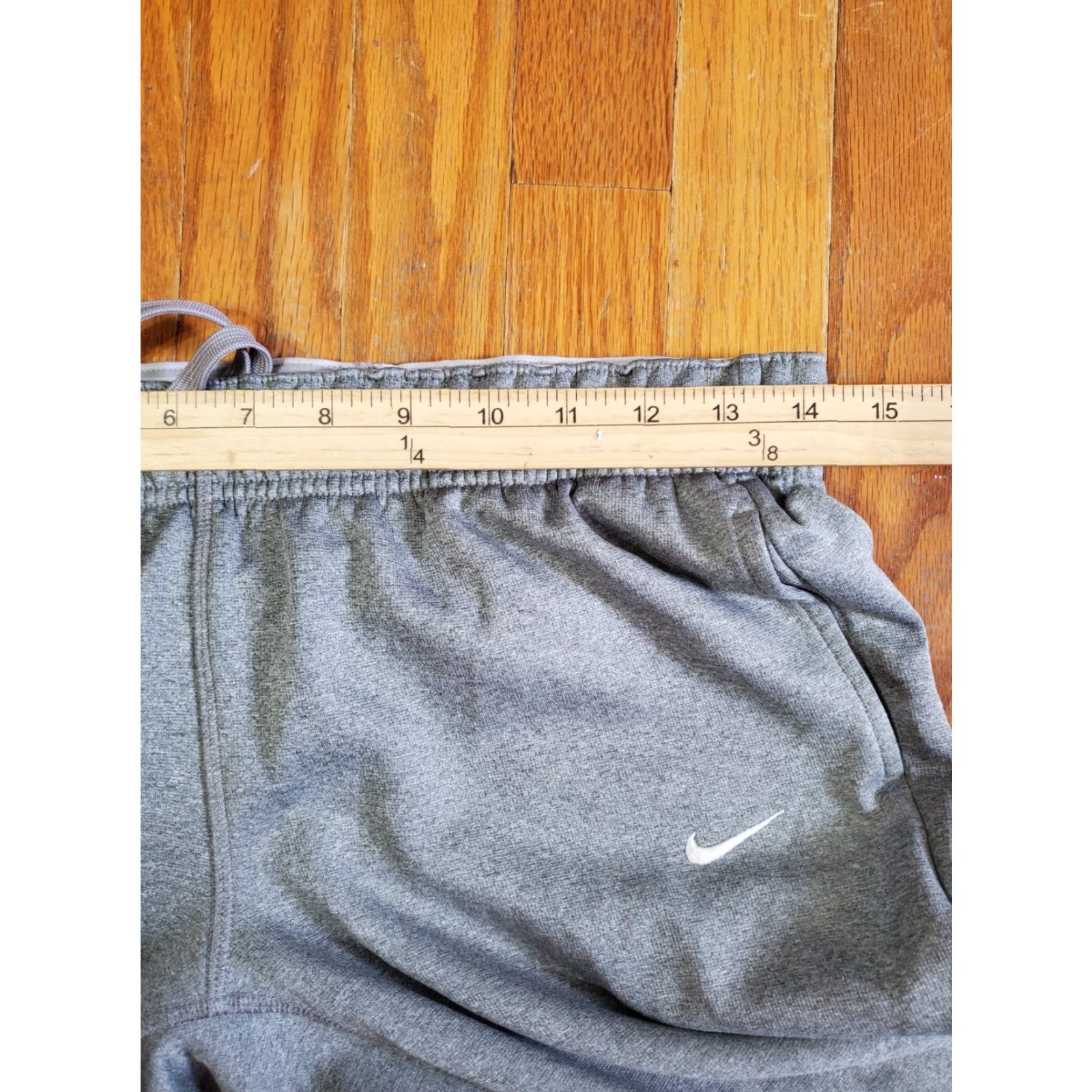 Nike Nike Therma Fit Pants Mens Size M Activewear Fleece Gray 424171-063 Pockets Adjustable Waist Size US 31 - 5 Thumbnail