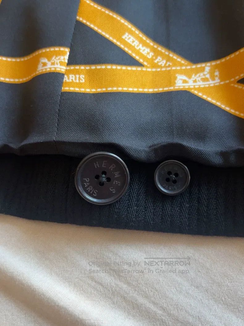 Hermes Hermes Silk Lined Wool Jacket, Black with Yellow Silk Ribb Size S / US 4 / IT 40 - 7 Thumbnail