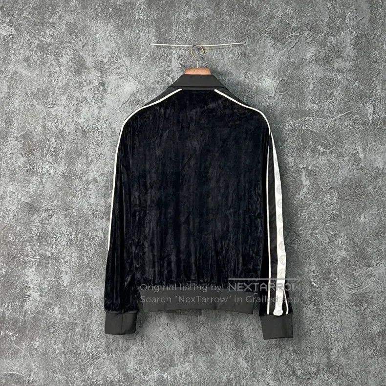 Versace Versace Velvet paneled sleeves Medusa avatar coat Size US XL / EU 56 / 4 - 2 Thumbnail