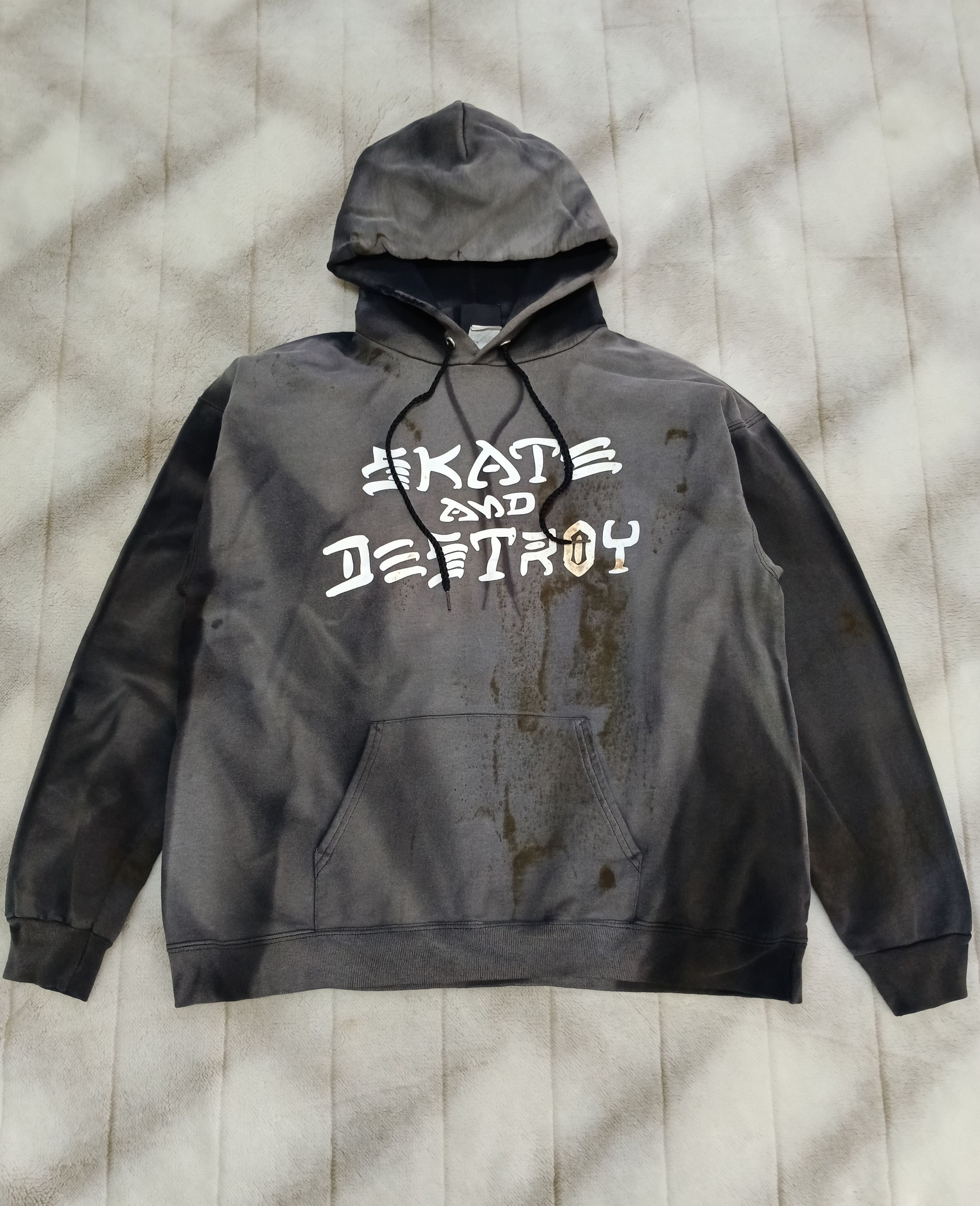 Thrasher DiSTRESSED BLACK SKATE&DESTROY THRASHER HOODIE Size US M / EU 48-50 / 2 - 1 Thumbnail