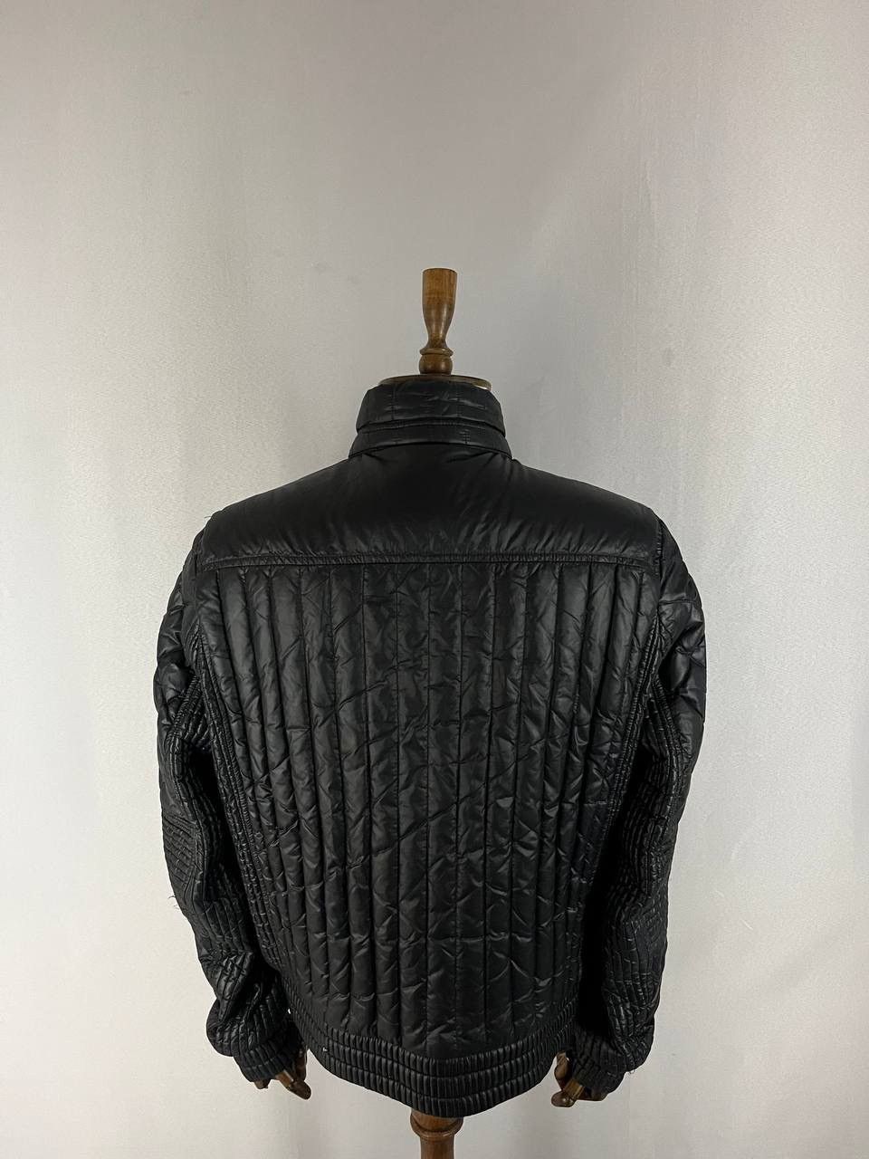 Moncler Moncler Down Jacket Black Size US XL / EU 56 / 4 - 11 Thumbnail
