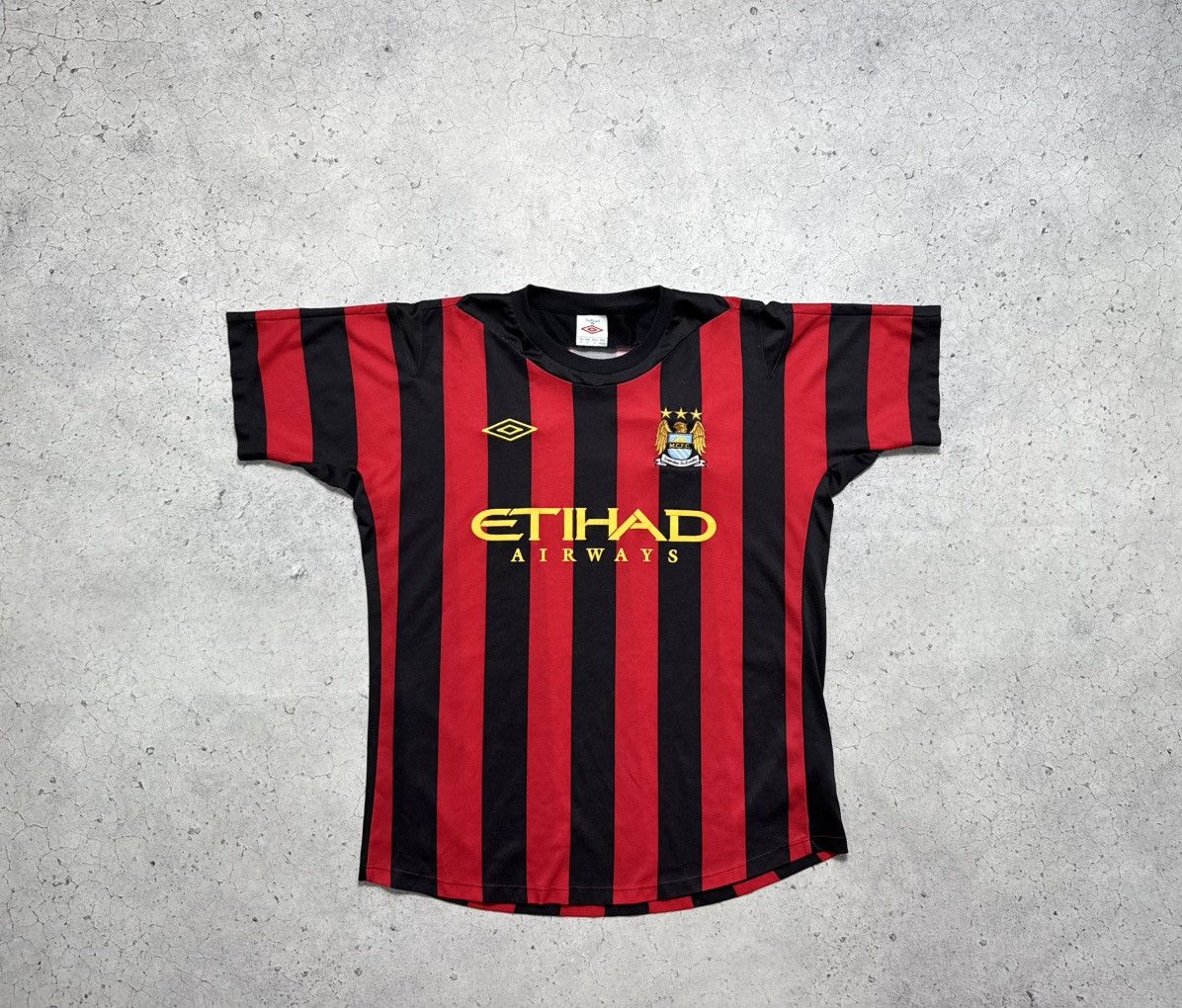 Umbro FC Manchester City 2011/2012 Vintage Soccer Jersey