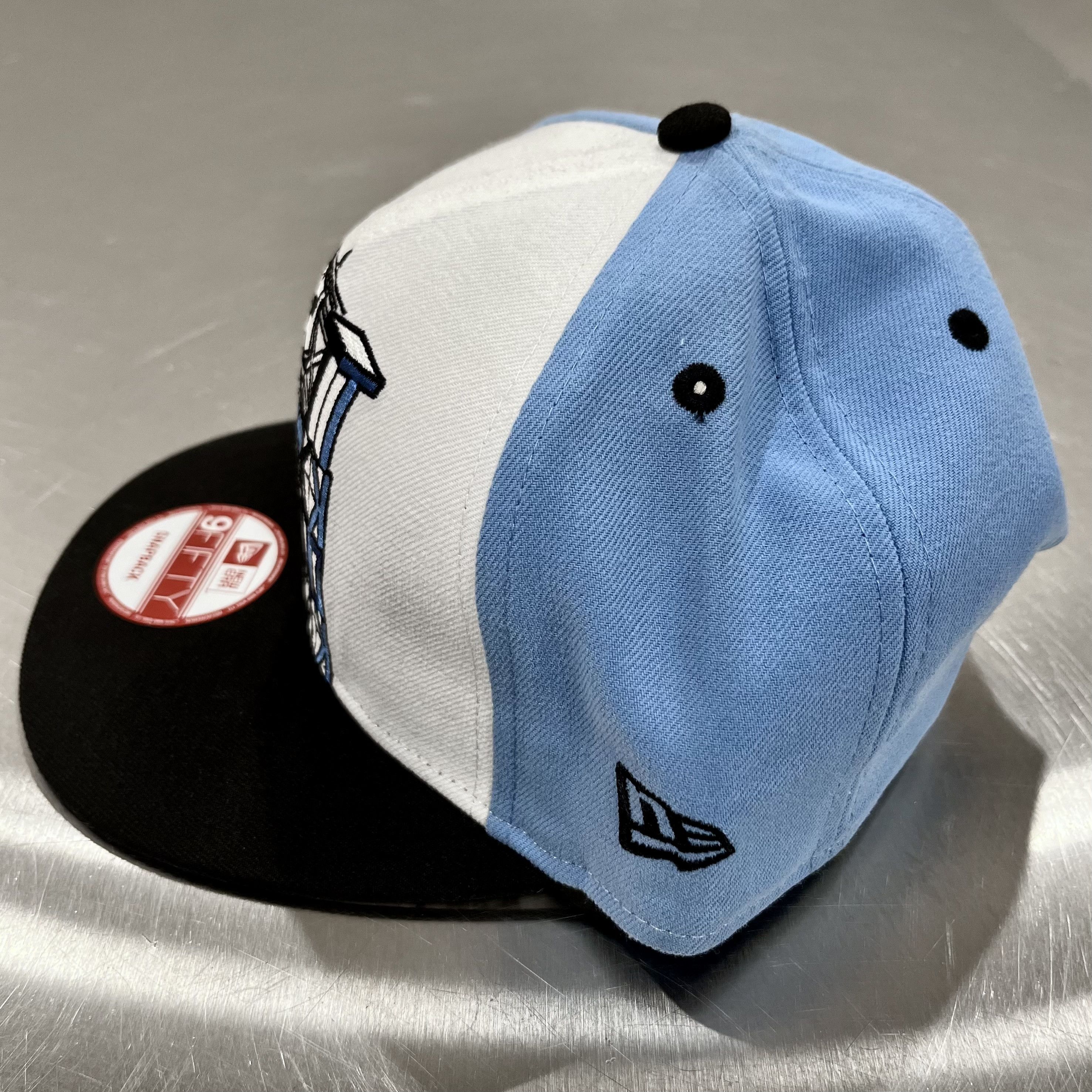 New Era × tokidoki Astrodemonio Robot TKDK Tokidoki New Era 9FIFTY Snapback Hat Size ONE SIZE - 2 Thumbnail