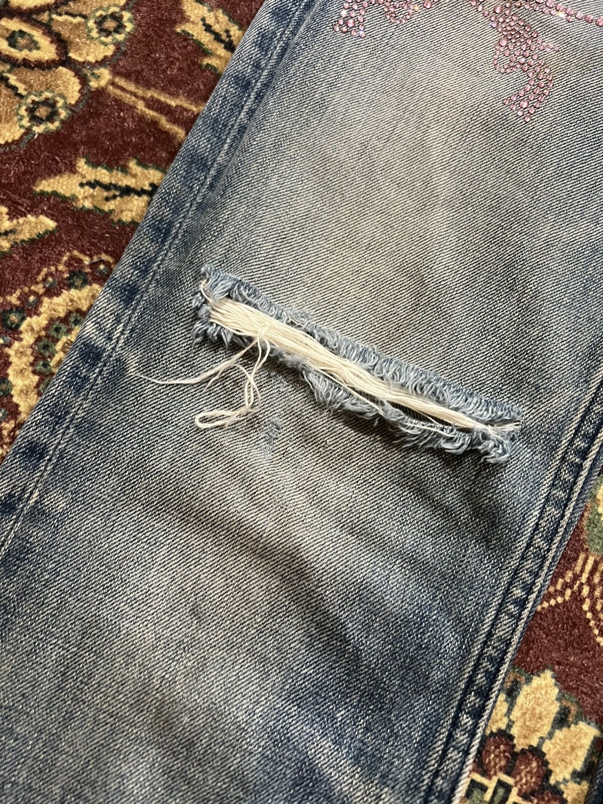 Japanese Brand ROAR CROSS PISTOL DISTRESSED JEANS Size 30" / US 8 / IT 44 - 6 Thumbnail