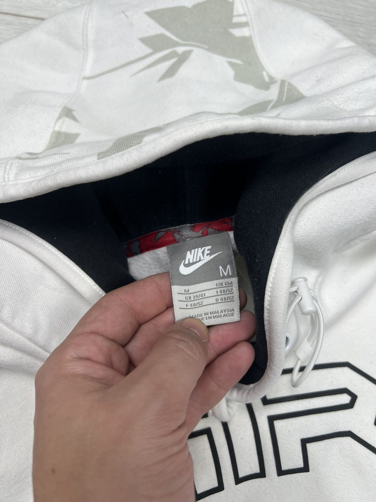 Nike × Vintage Vintage Nike Live Strong Vest Size US M / EU 48-50 / 2 - 5 Thumbnail