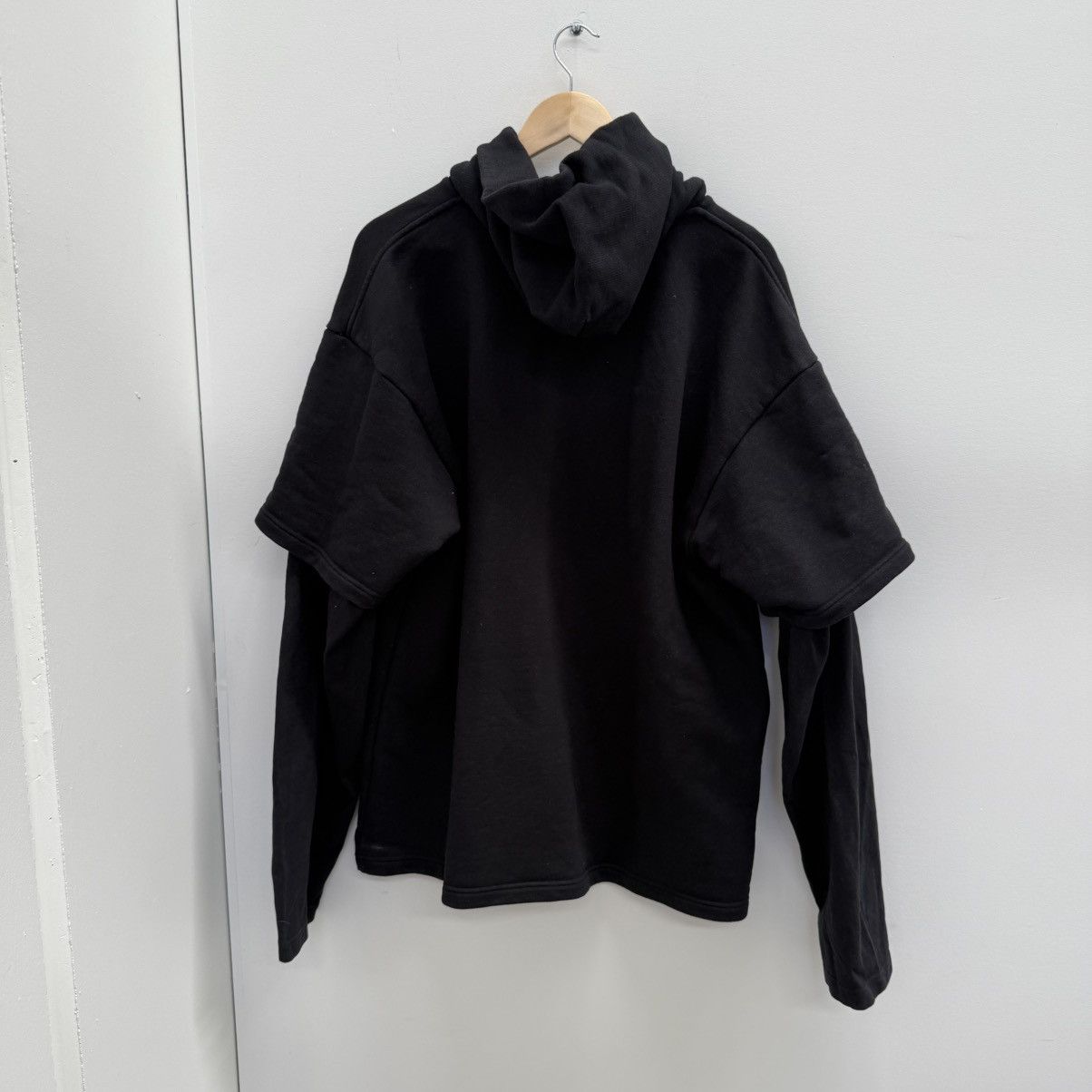 Vetements Vetements Tommy Hilfiger Double Sleeve Oversized Hoodie Size US L / EU 52-54 / 3 - 6 Thumbnail