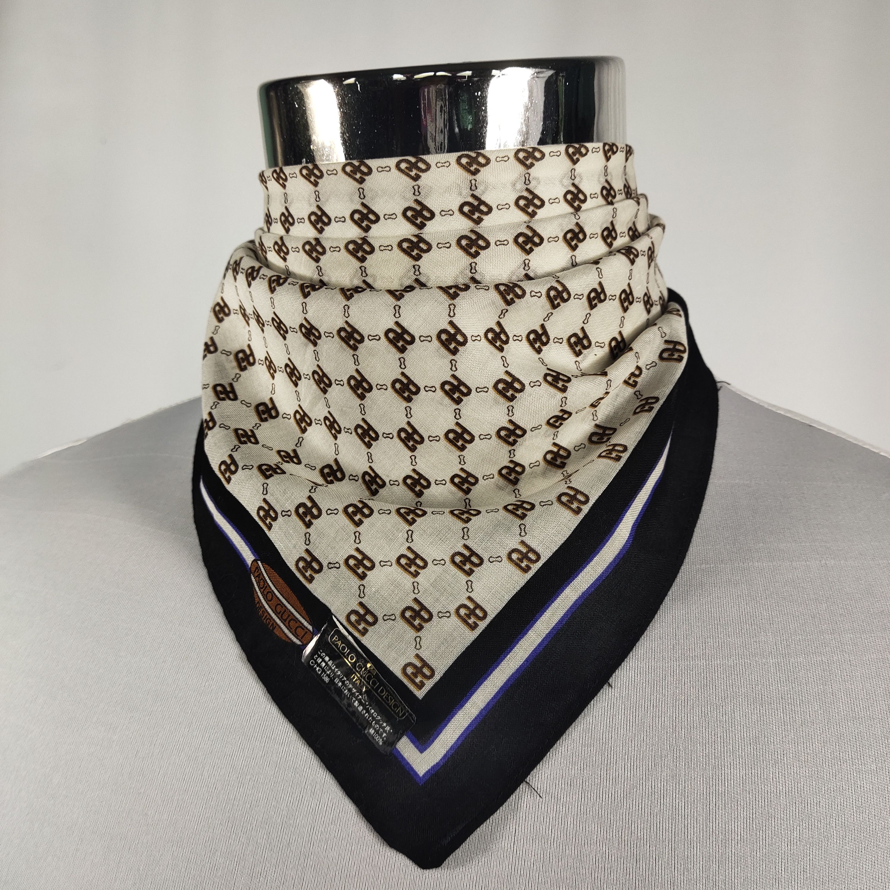 Paolo Gucci Paolo Gucci Handkerchief / Neckerchief / Bandana FZ612 Size ONE SIZE - 1 Thumbnail