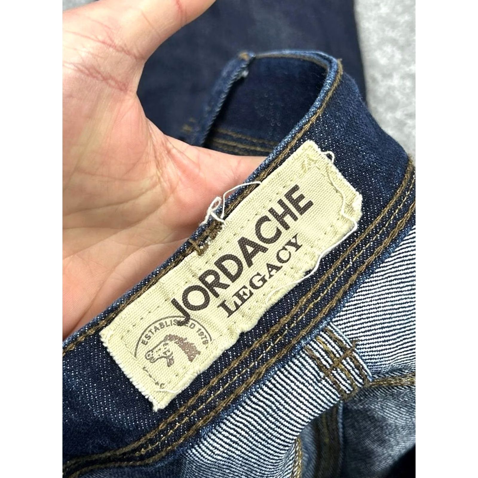 Jordache Jordache Legacy Morgan Slim Straight Jeans Women 32 Blue Denim Embellished 34x33 Size 24" / US 00 / IT 34 - 3 Thumbnail