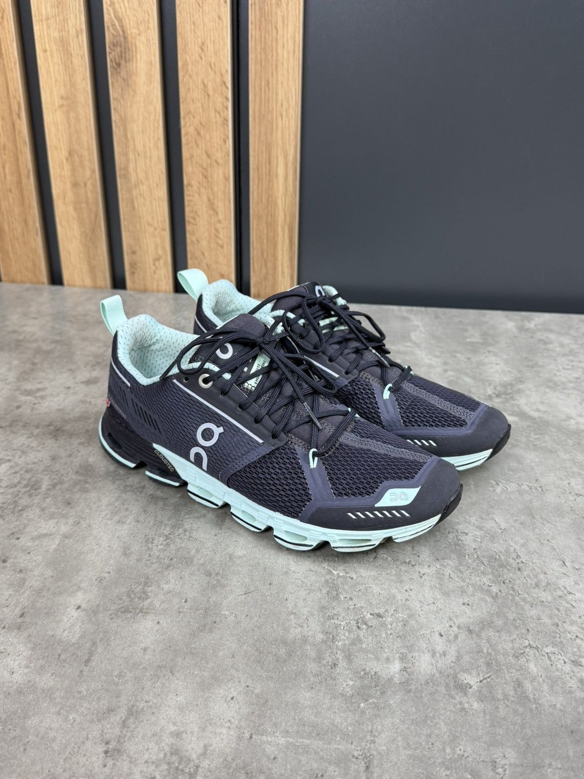 On On Running Cloud Women’s Sneakers US 7.5 EU 38.5 Size US 7.5 / IT 37.5 - 4 Thumbnail