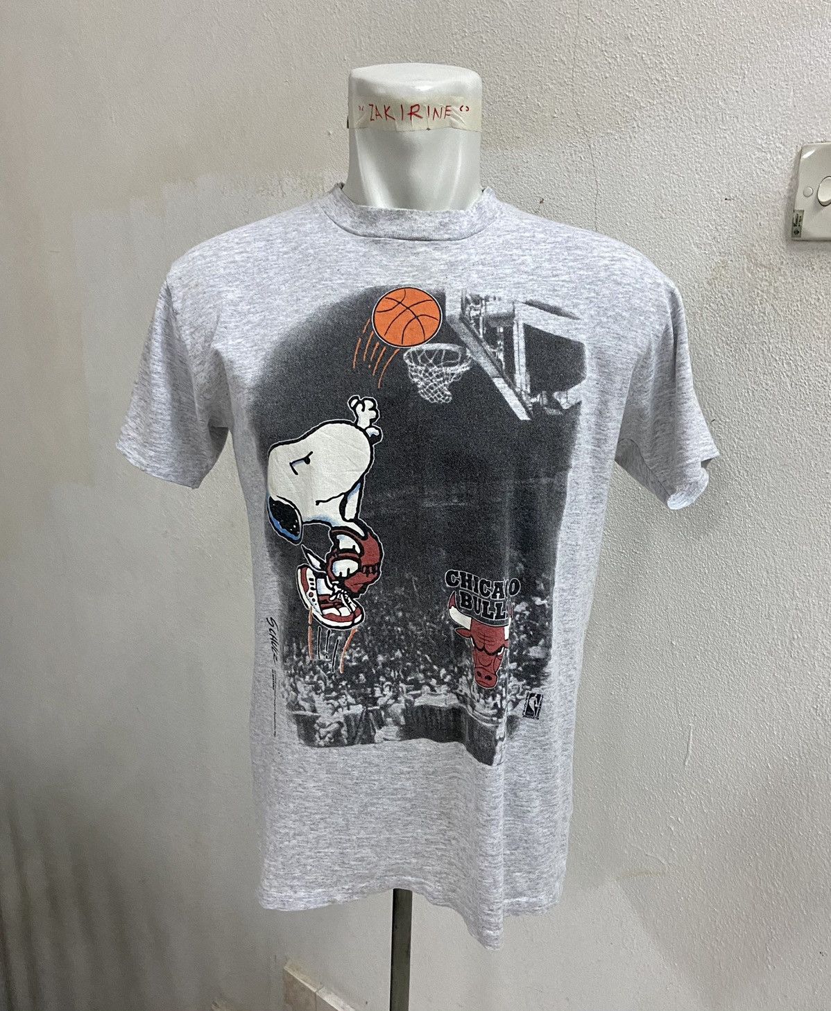 NBA VINTAGE CHICAGO BULLS x SNOOPY TEE Size US M / EU 48-50 / 2 - 3 Thumbnail
