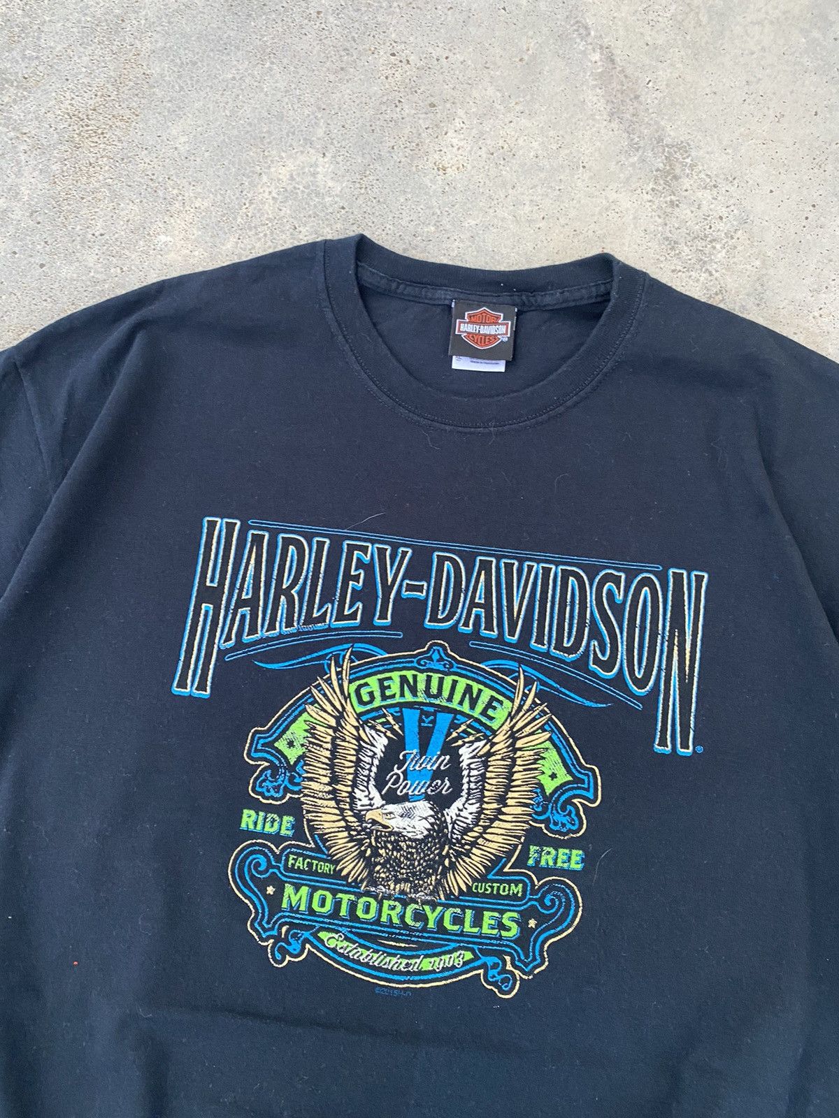 Harley Davidson 2000s Harley Davidson Grizzly Missoula T Shirt Size US XL / EU 56 / 4 - 2 Thumbnail