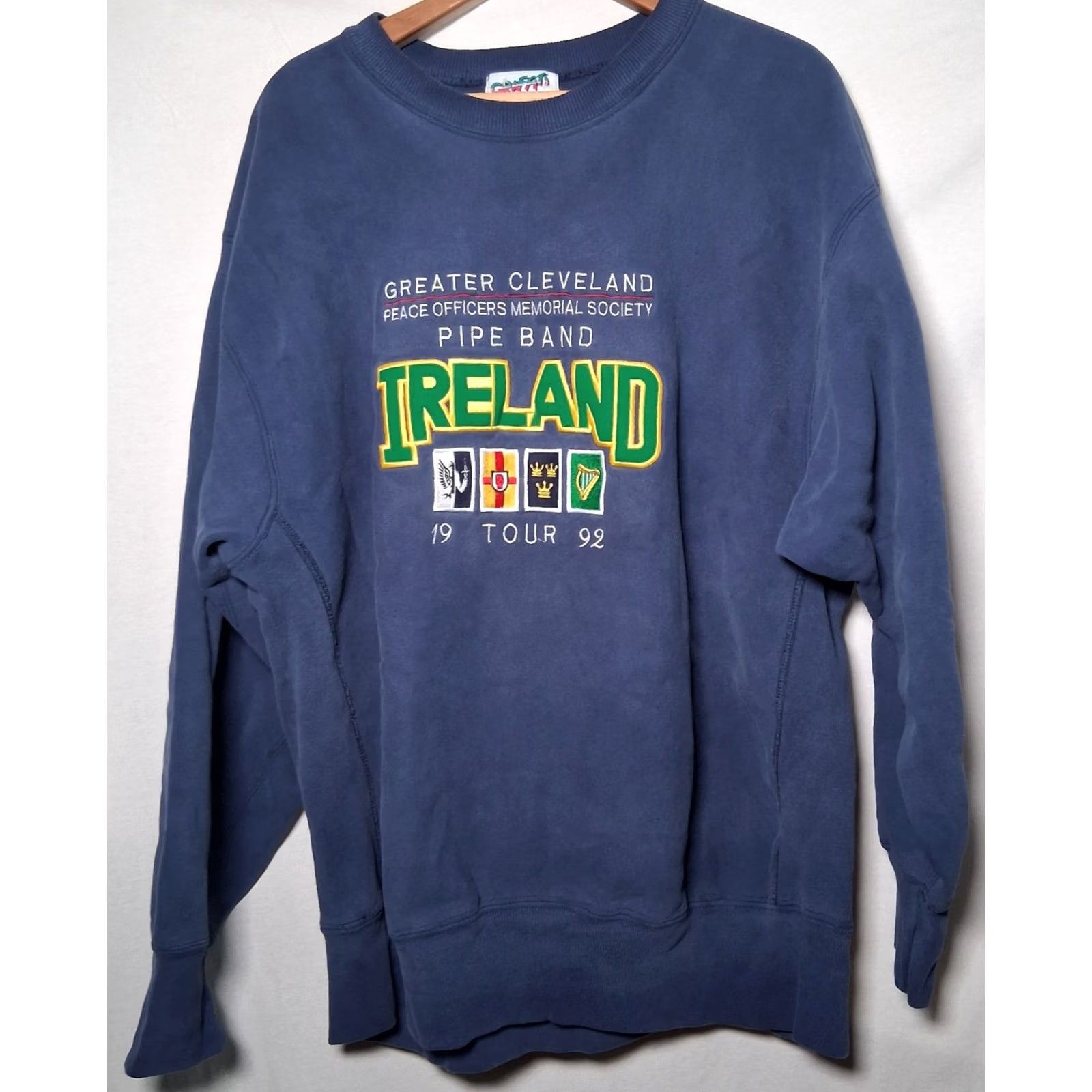 Vintage VINTAGE Cleveland Peace Officers Memorial Society Pipe Band Sweatshirt 2X Ireland Graffiti Blue Men Size US XXL / EU 58 / 5 - 4 Thumbnail