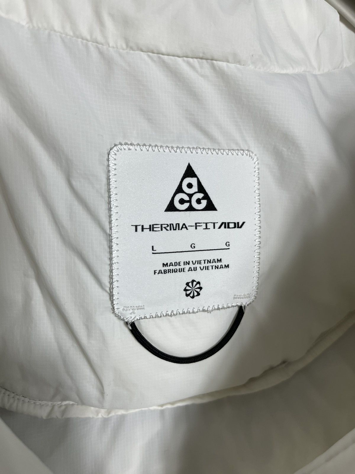 Nike ACG Nike ACG Therma Fit Puffer Vest White luminescent Jacket Size US L / EU 52-54 / 3 - 9 Thumbnail
