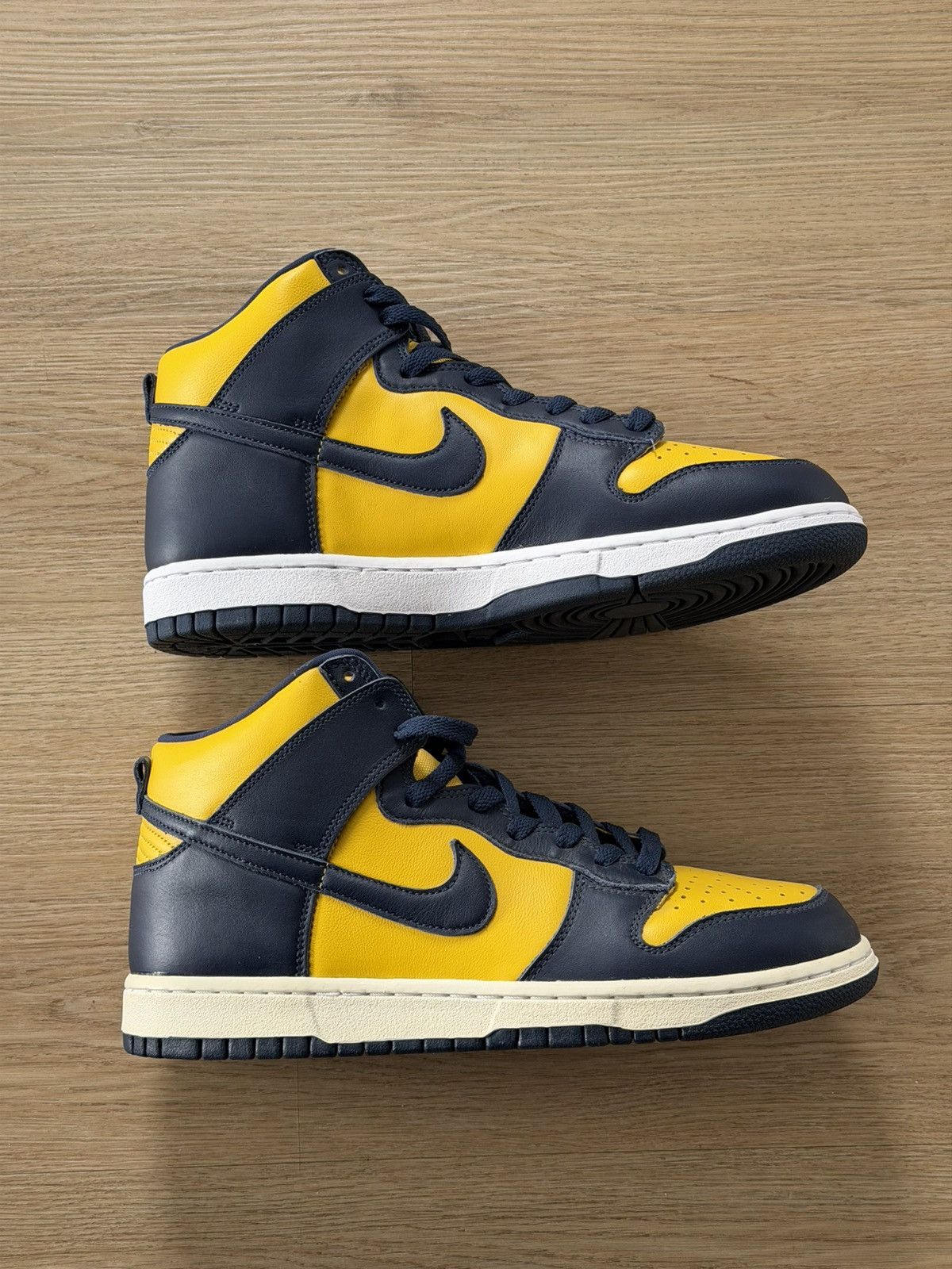 Nike Nike Dunk High Michigan Size US 9.5 / EU 42-43 - 6 Thumbnail