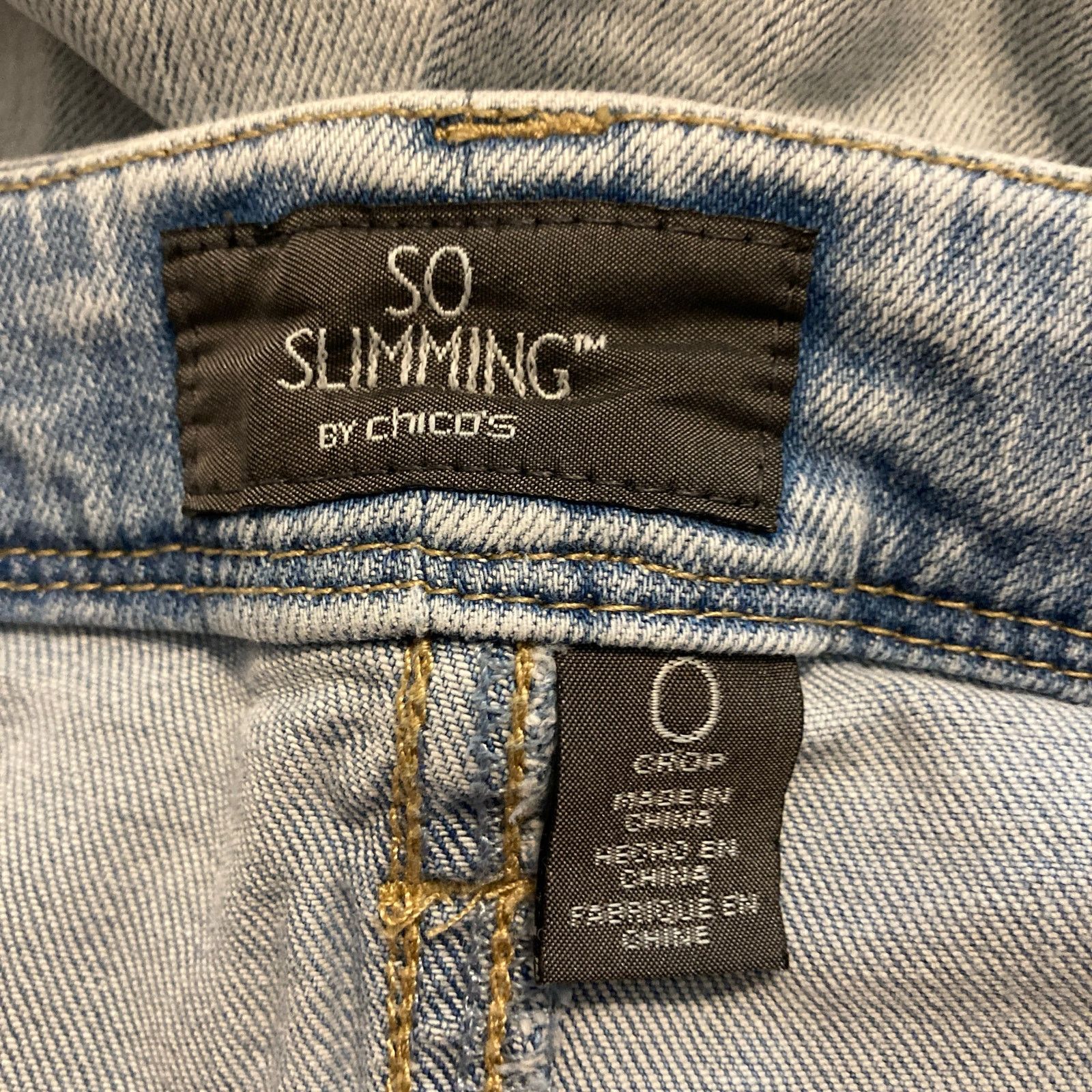 Chicos Chico’s So Slimming Crop Slim Straight Mid Rise Pants Jeans Size 27" / US 4 / IT 40 - 9 Thumbnail
