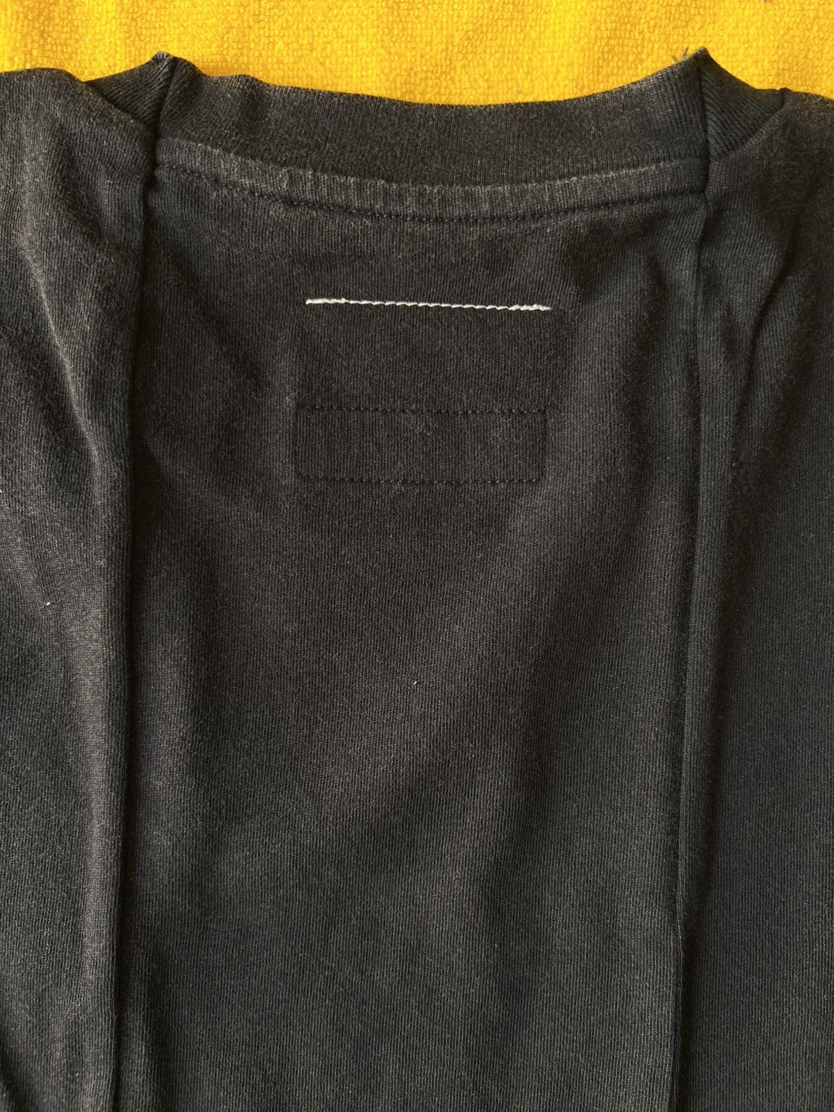 Maison Margiela × Supreme XL Supreme x MM6 Maison Margiela Split Graphic Top black red Size US XL / EU 56 / 4 - 8 Thumbnail