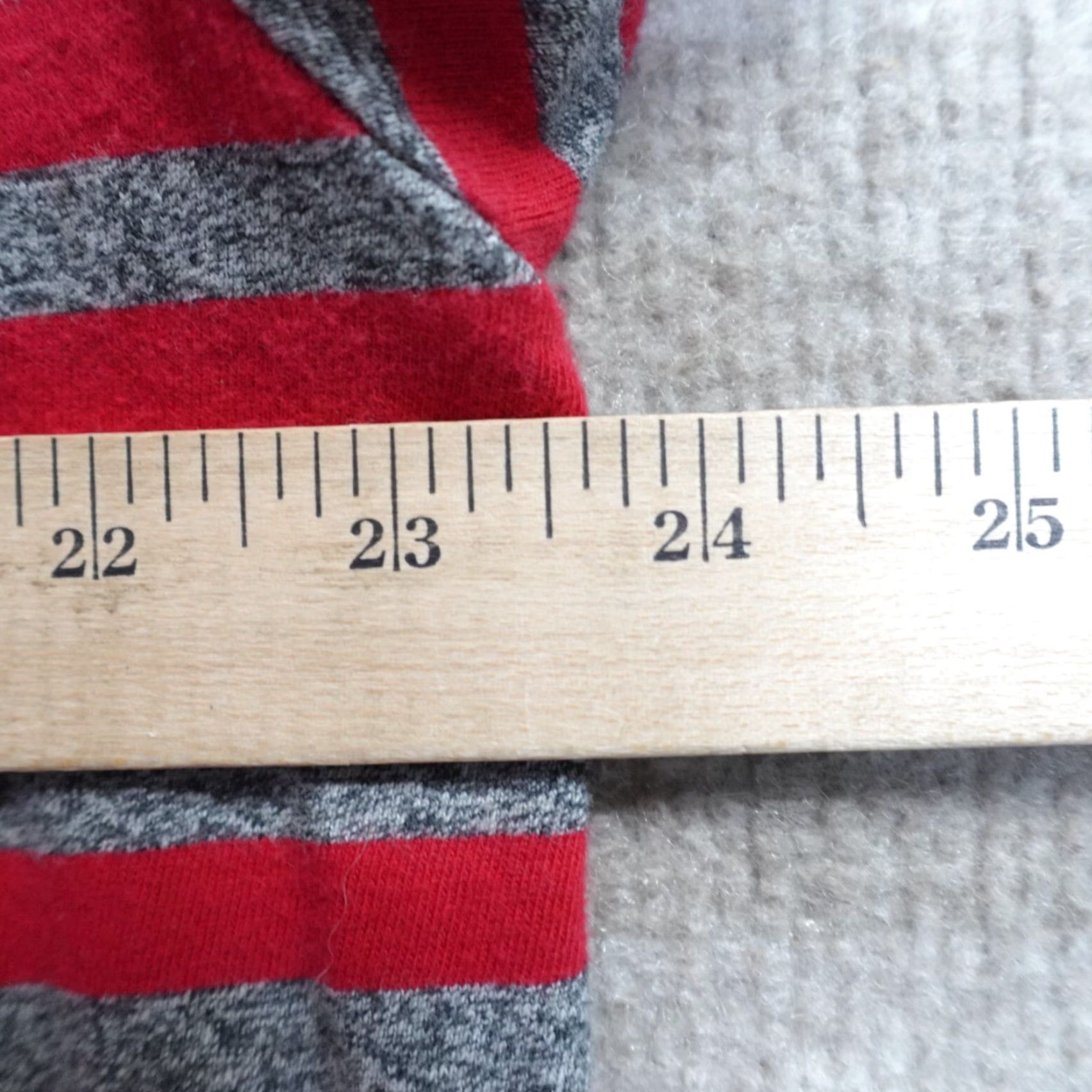 Guess GUESS Shirt XL Red Striped Embroidered Crew Neck Retro T-Shirt Men Size US XL / EU 56 / 4 - 6 Thumbnail