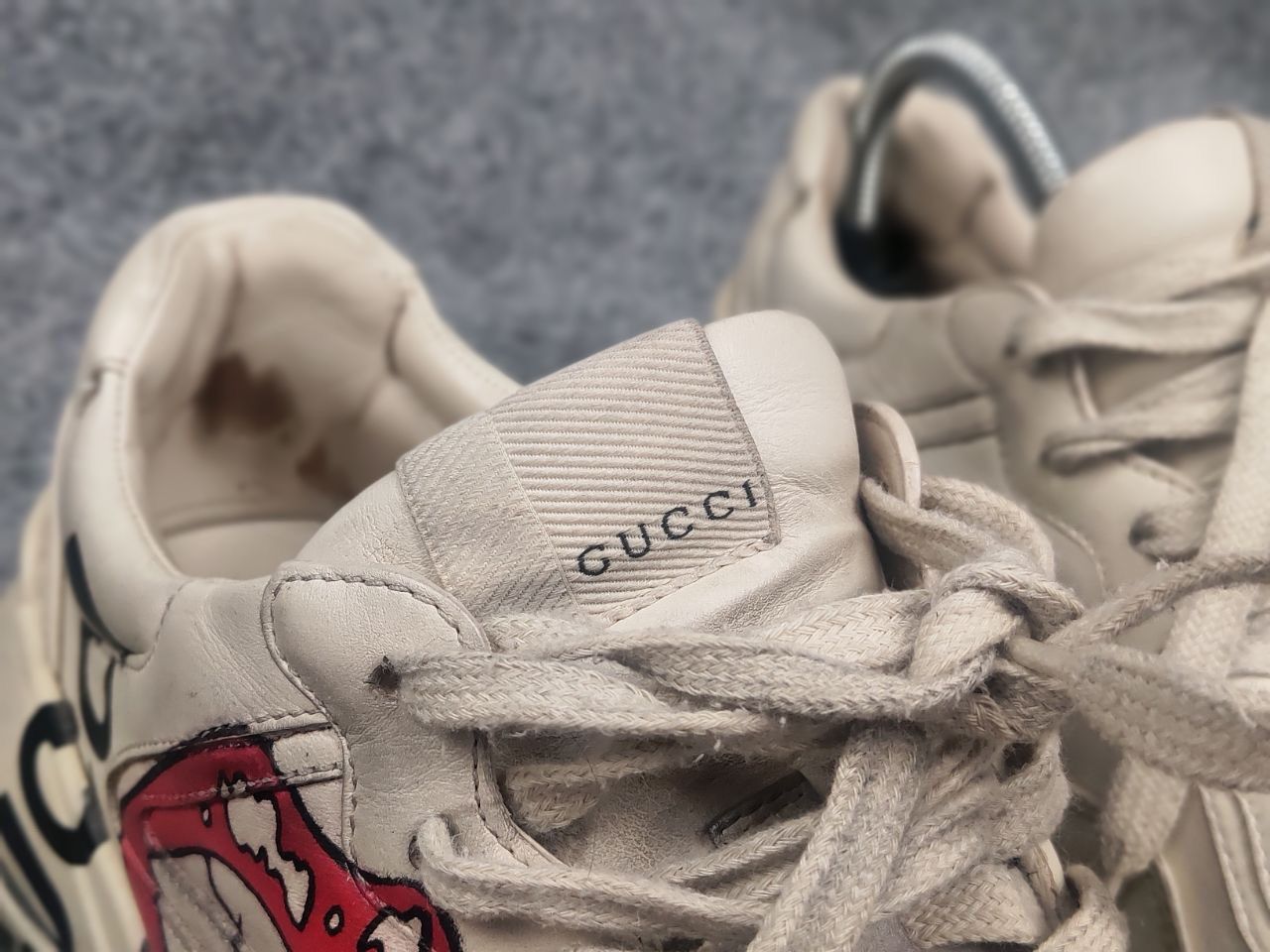Gucci Gucci Authentic Cream Leather Mouth Print Rhyton Sneakers Size US 9 / IT 39 - 21 Thumbnail