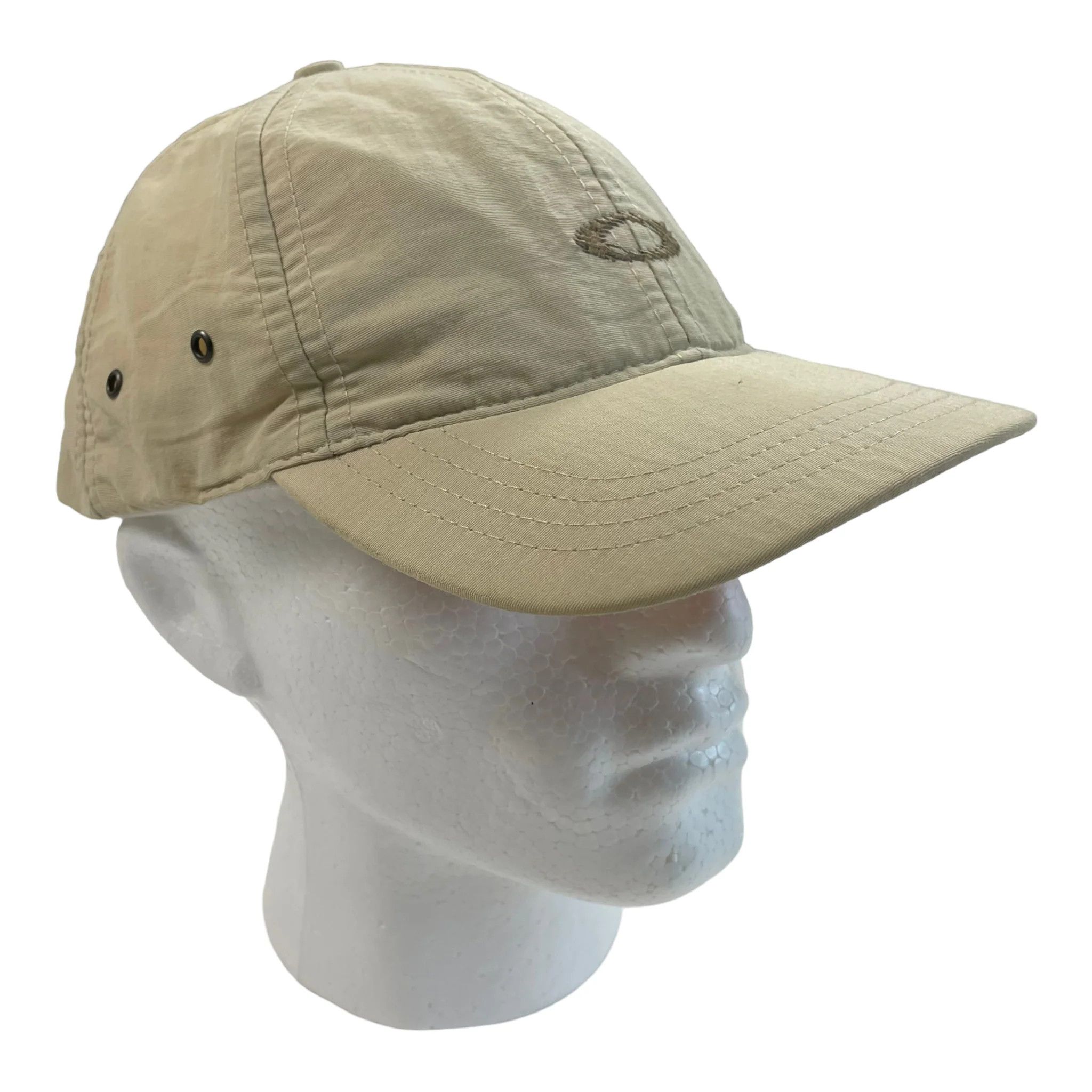 Oakley × Outdoor Life × Vintage Vintage Oakley Software Bog