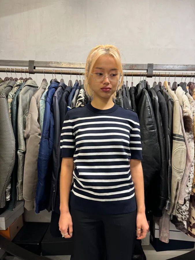 Louis Vuitton Louis Vuitton Uniform Navy Striped T-Shirt Size US XS / EU 42 / 0 - 2 Thumbnail