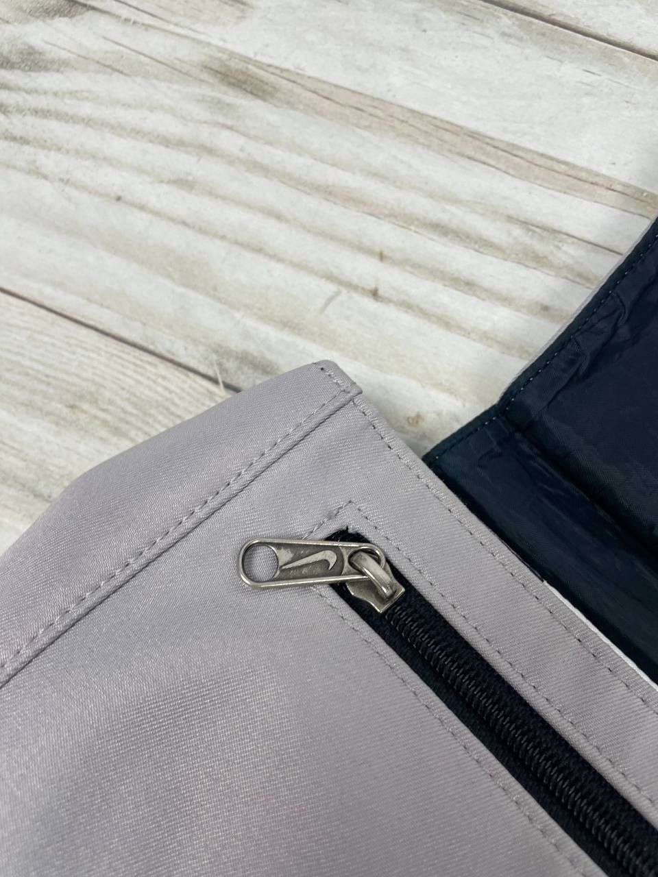Nike Vintage Nike Sling Bag Crossbody 00s Swoosh Gorpcore Size ONE SIZE - 6 Thumbnail