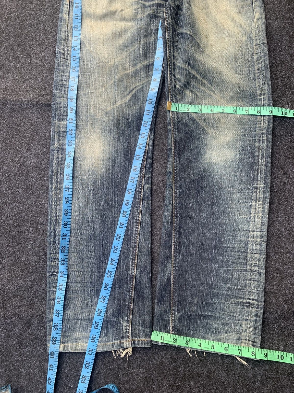 Edwin VINTAGE EDWIN 503 FADE BLUE. Size US 32 / EU 48 - 4 Thumbnail
