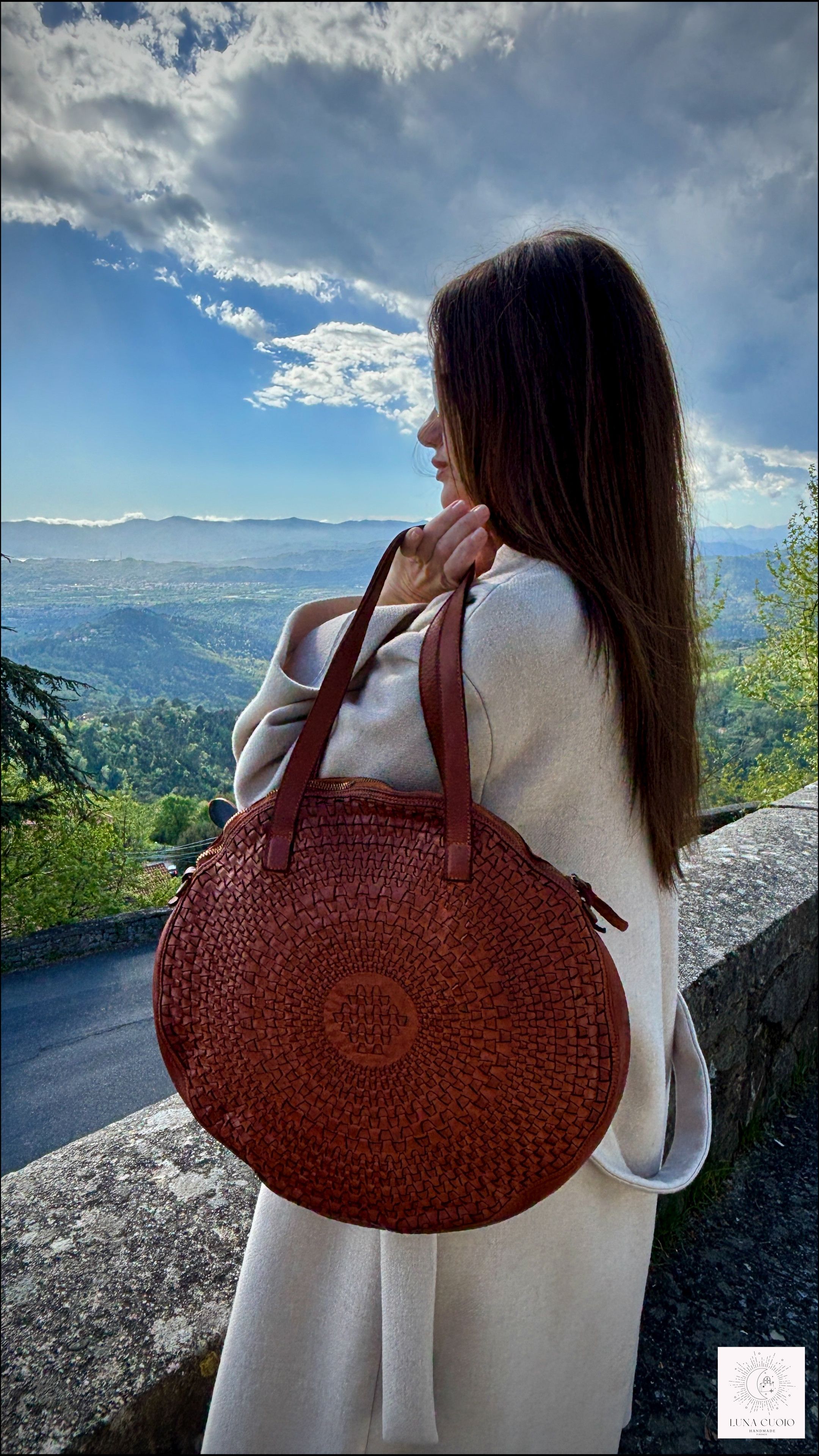 Vera Pelle Handmade Round Woven Leather Tote Bag Size ONE SIZE - 3 Thumbnail