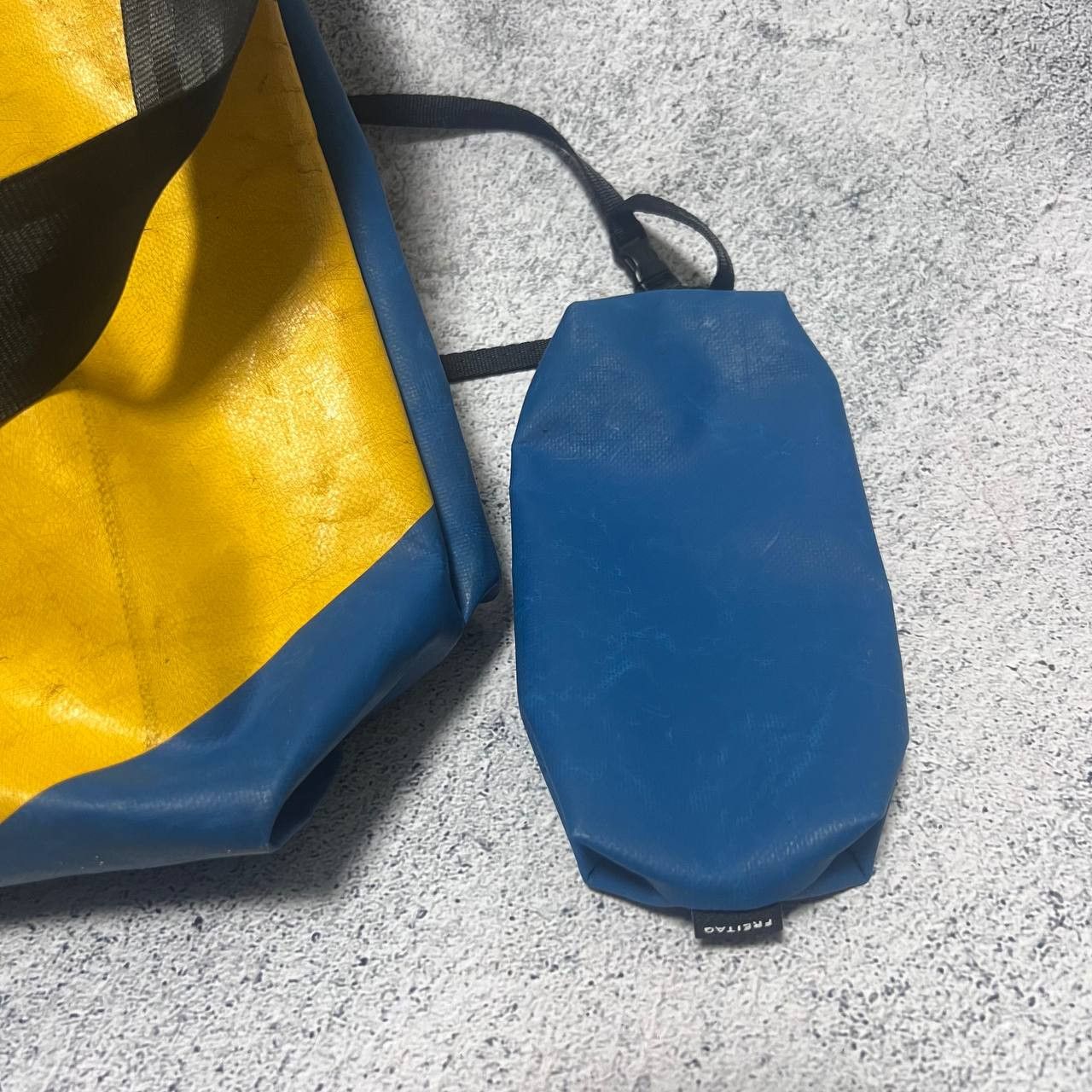 Freitag × Vintage FREITAG Hand Tote shoulder bag blue × yellow rare with pouch Size ONE SIZE - 8 Thumbnail