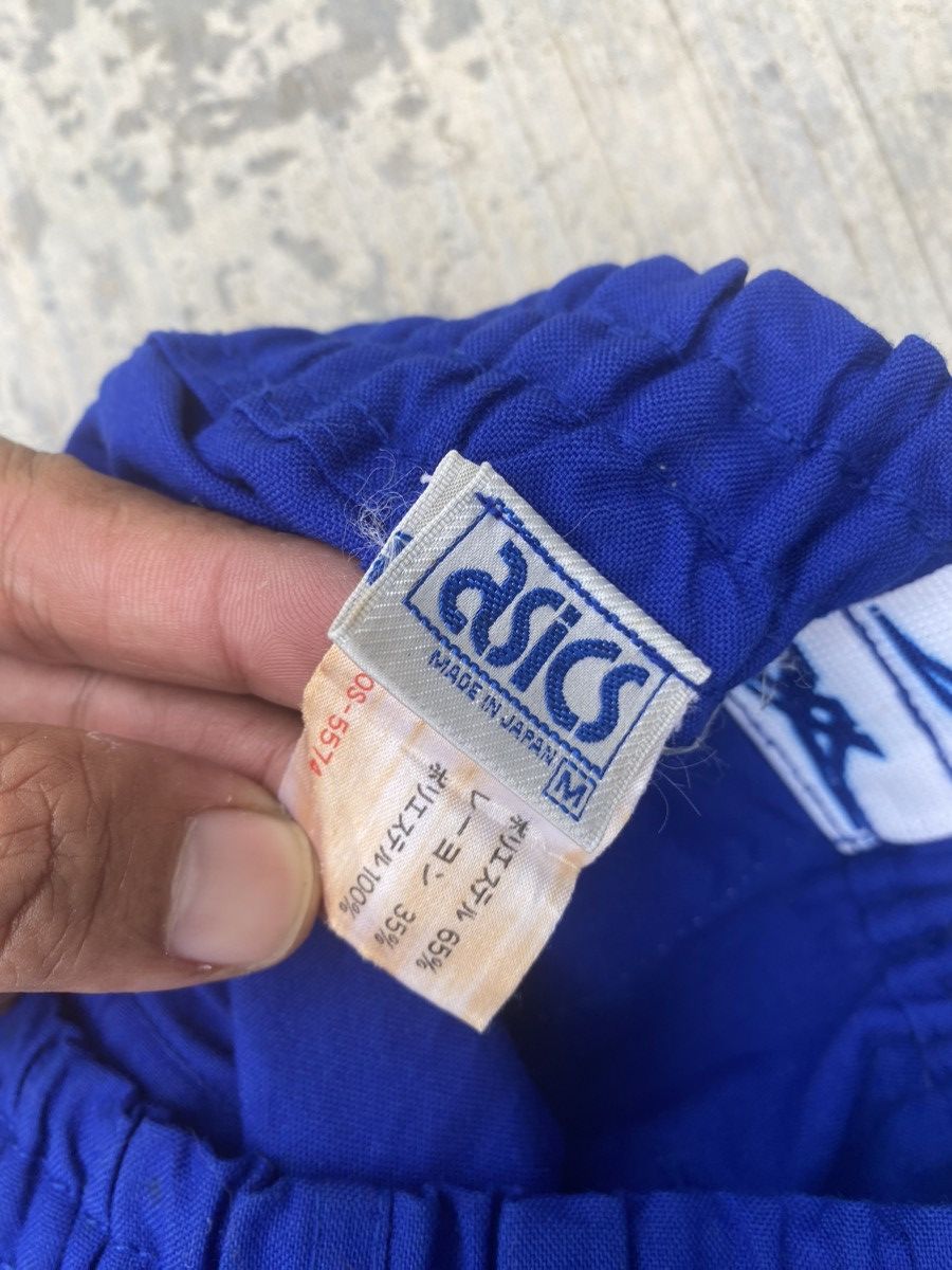 Asics Vintage asics running shorts Size US 30 / EU 46 - 6 Thumbnail