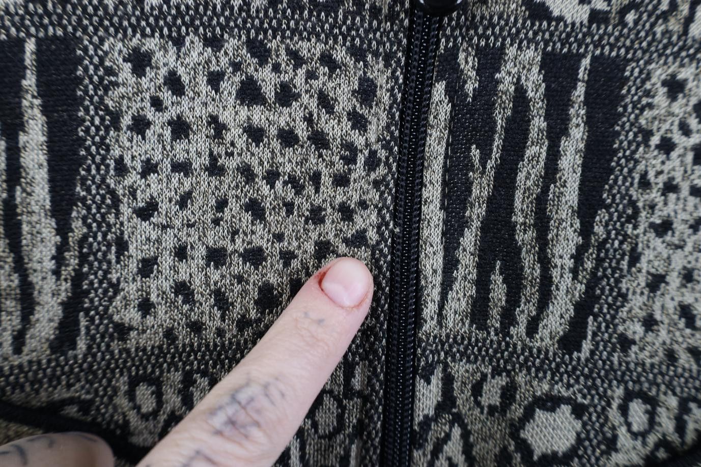 Vintage Vintage 90s Streetwear Animal Print 1/4 Zip Collared Sweater Size L / US 10 / IT 46 - 4 Thumbnail