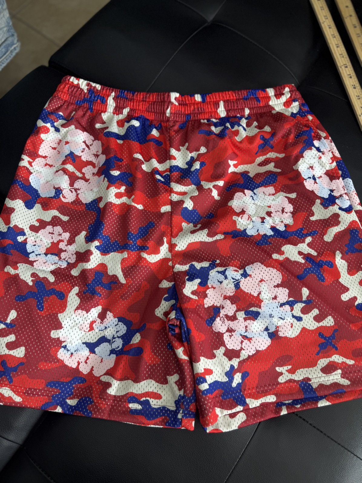 DENIM TEARS Denim Tears Mesh Summer Shorts Red Camo Size XXL (NEW) Size US 38 / EU 54 - 1 Thumbnail